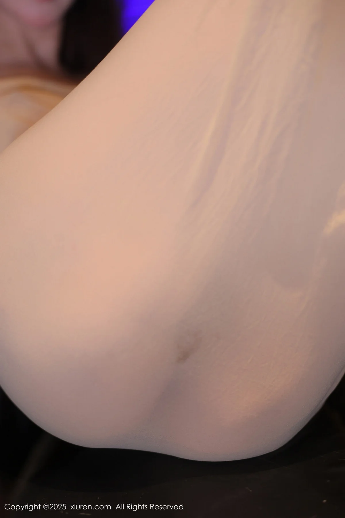 Candy糖糖私房性感肉色连体丝袜秀丰腴身姿撩人绝美写真 第 9 张