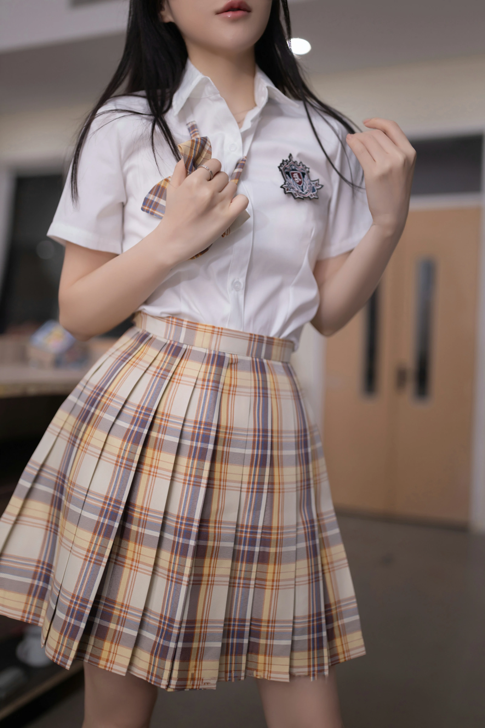 [秀人付费] 杏子Yada&鱼子酱Fish 诱人私拍福利 校园霸凌 第 46 张
