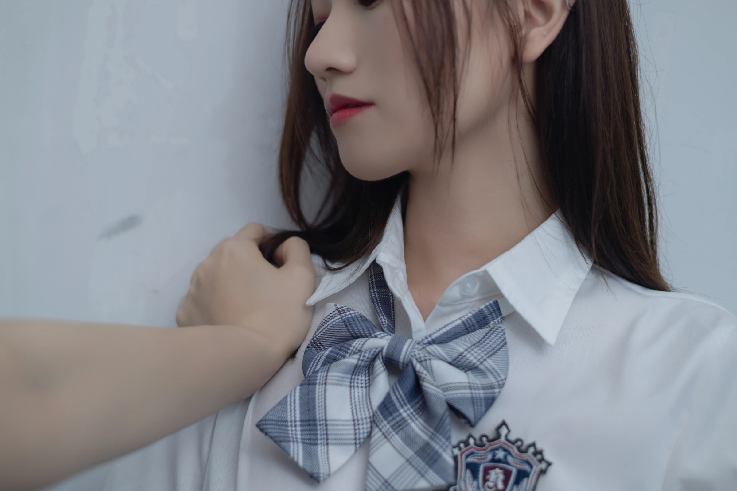 [秀人付费] 杏子Yada&鱼子酱Fish 诱人私拍福利 校园霸凌 第 5 张