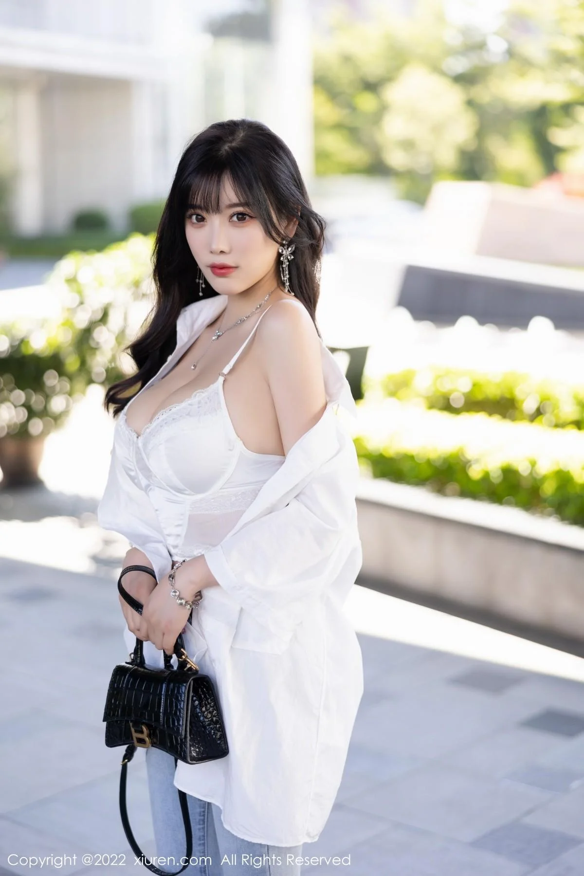 杨晨晨Yome私房半脱露白色内衣配无内肉丝迷人绝美写真 第 7 张
