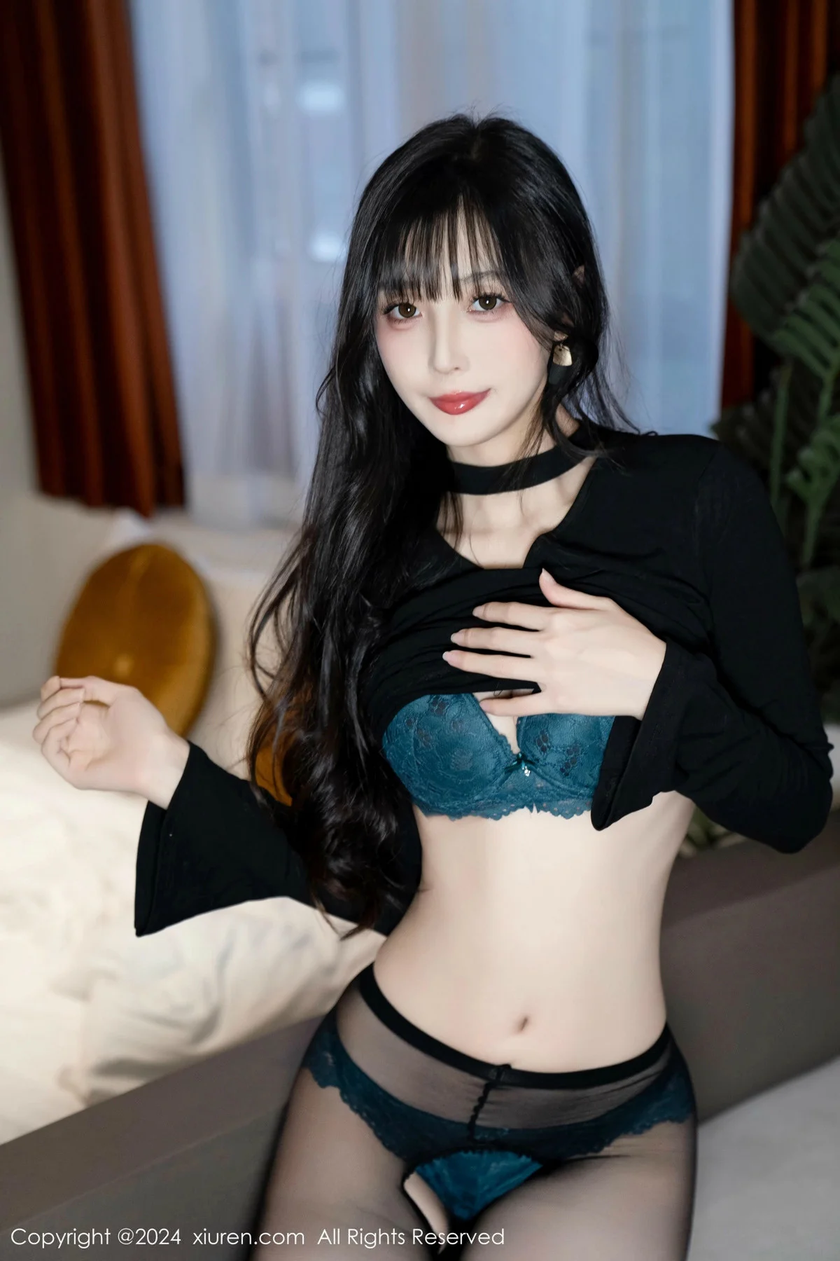 林星阑性感墨绿色内衣配超薄黑丝秀曼妙身姿迷人绝美写真 第 103 张