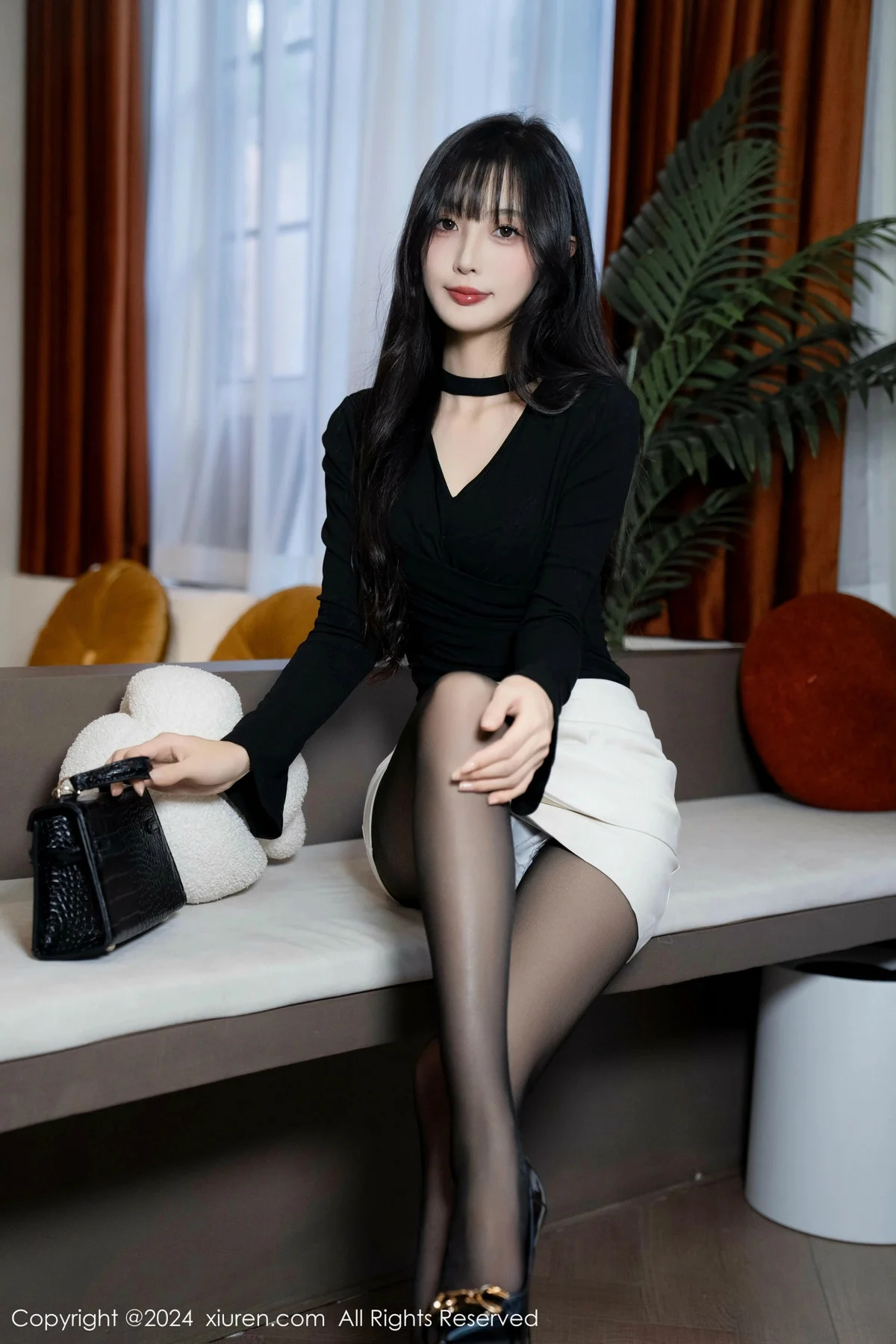 林星阑性感墨绿色内衣配超薄黑丝秀曼妙身姿迷人绝美写真 第 26 张