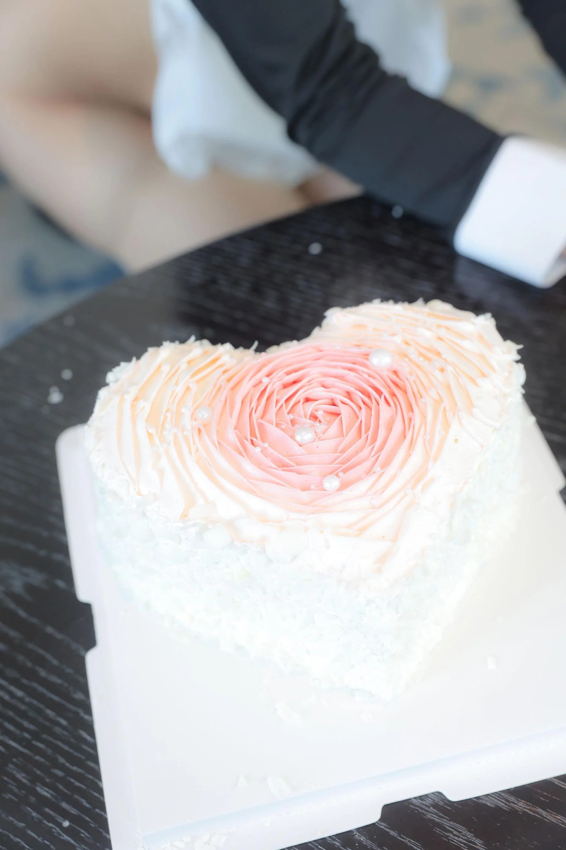 [秀人付费] Candy糖糖 诱人私拍福利 给女仆过生日 第 53 张