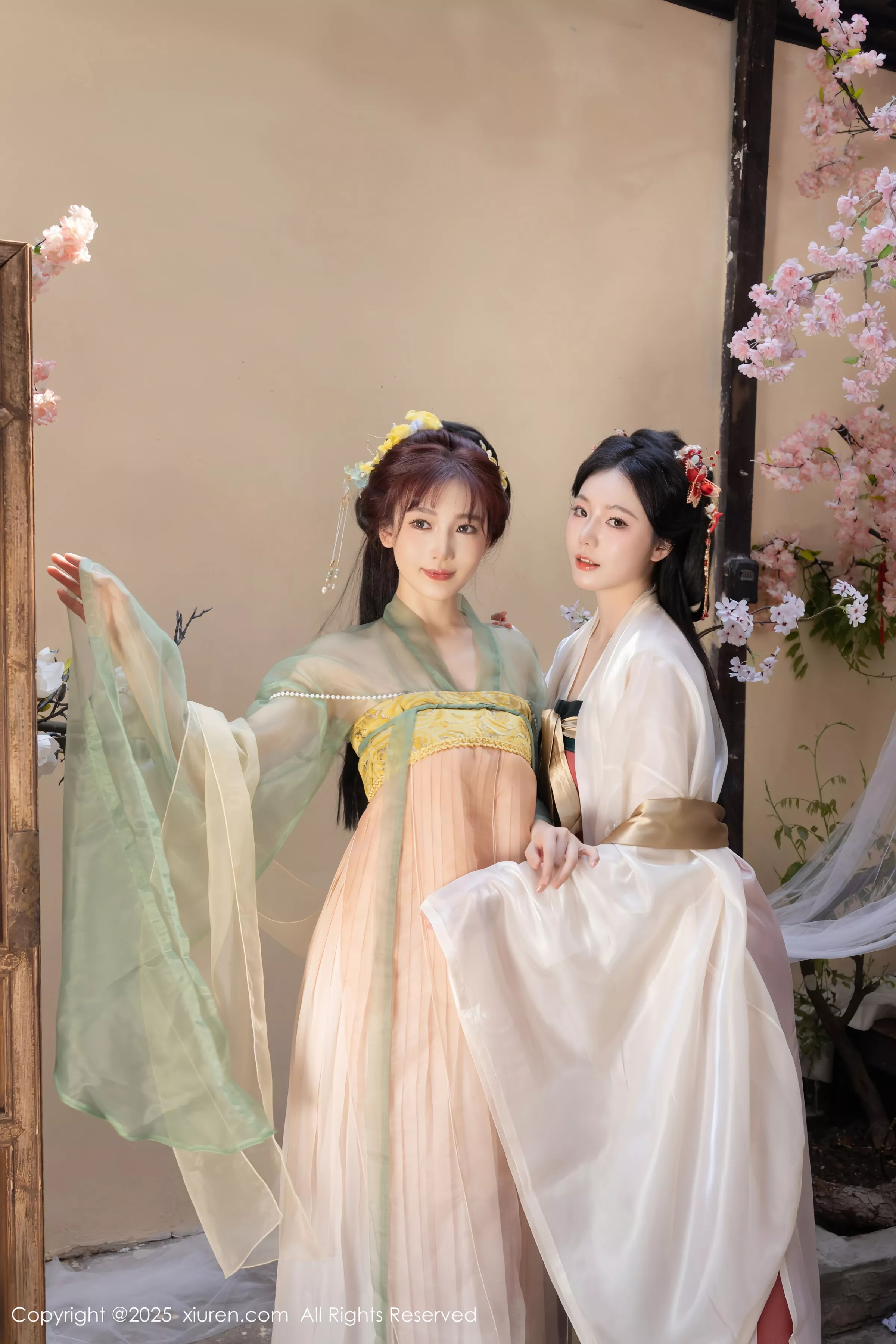 合集陆萱萱＆安然anran激情互动薄纱古装撩人绝美写真 第 29 张