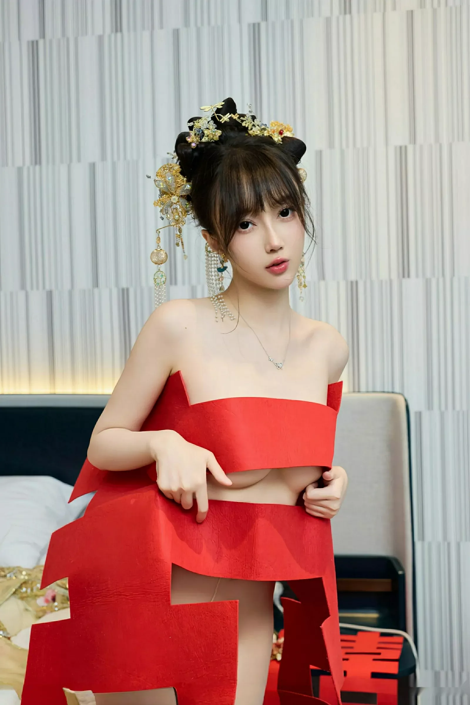 玥儿玥er性感红色蕾丝内衣配超薄肉丝秀完美身材绝美写真 第 100 张