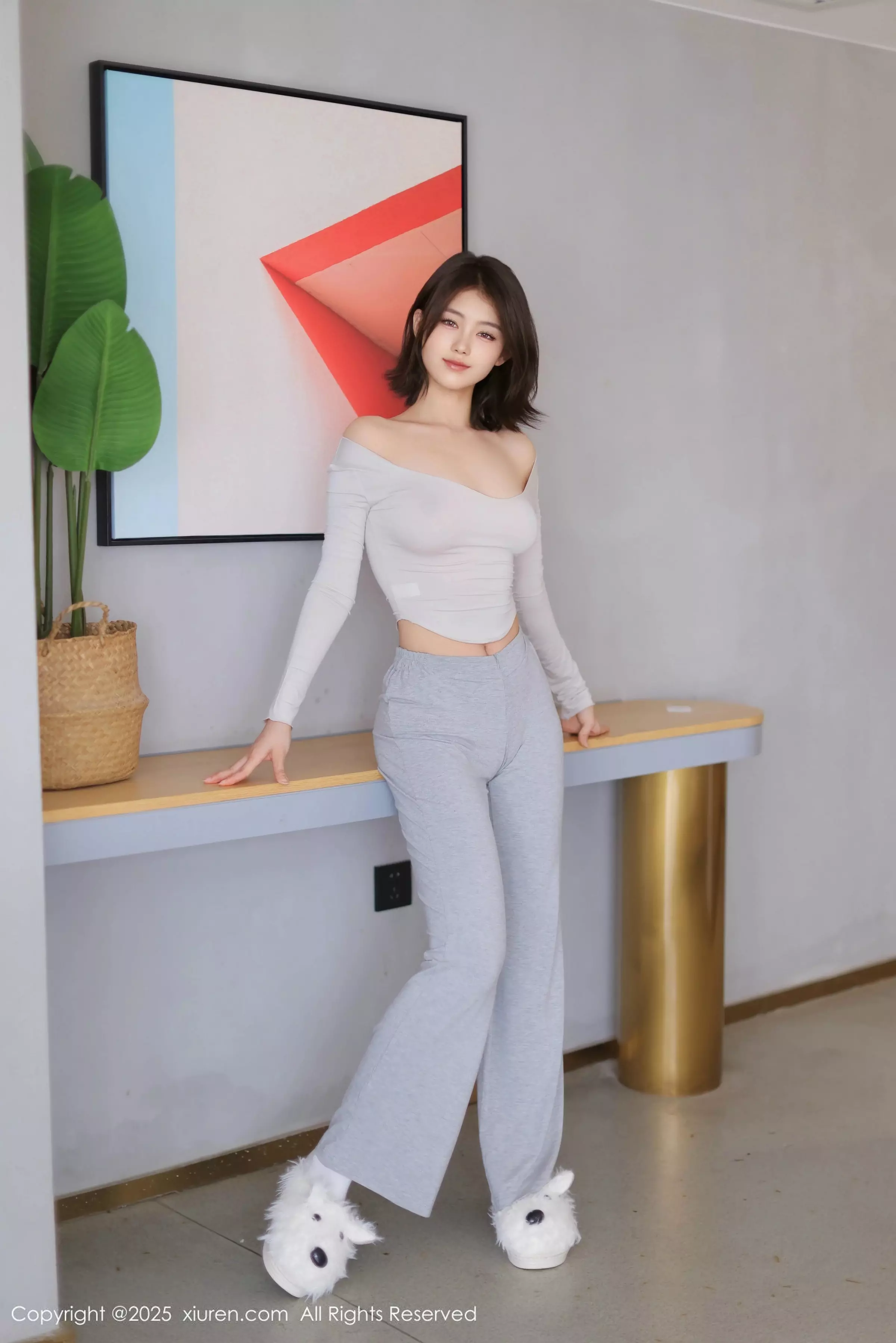 小橘子orange性感灰色日常服配超薄黑丝秀曼妙身姿绝美写真 第 19 张