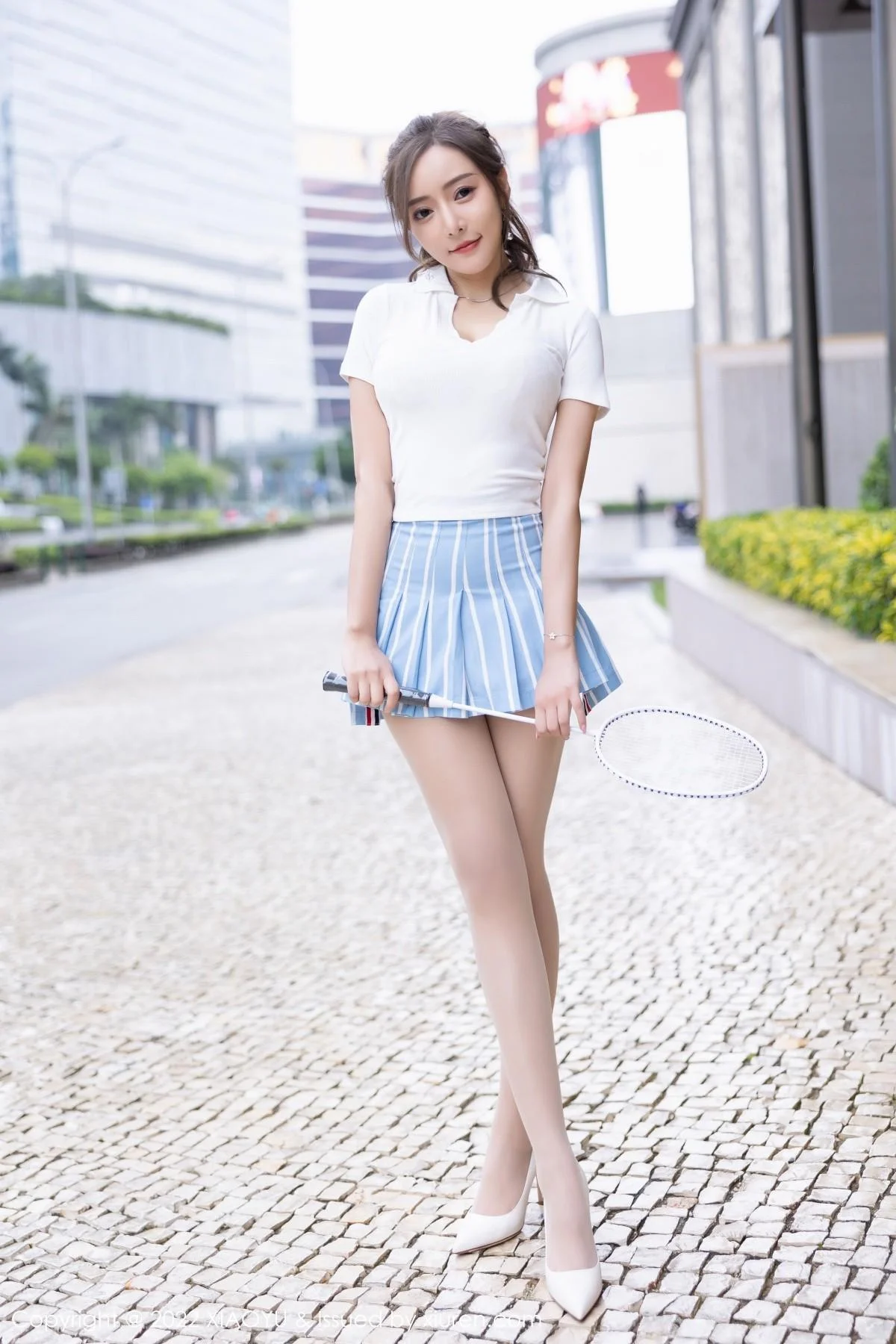 王馨瑶yanni白上衣配短裙半脱露蕾丝内衣超薄肉丝绝美写真 第 28 张
