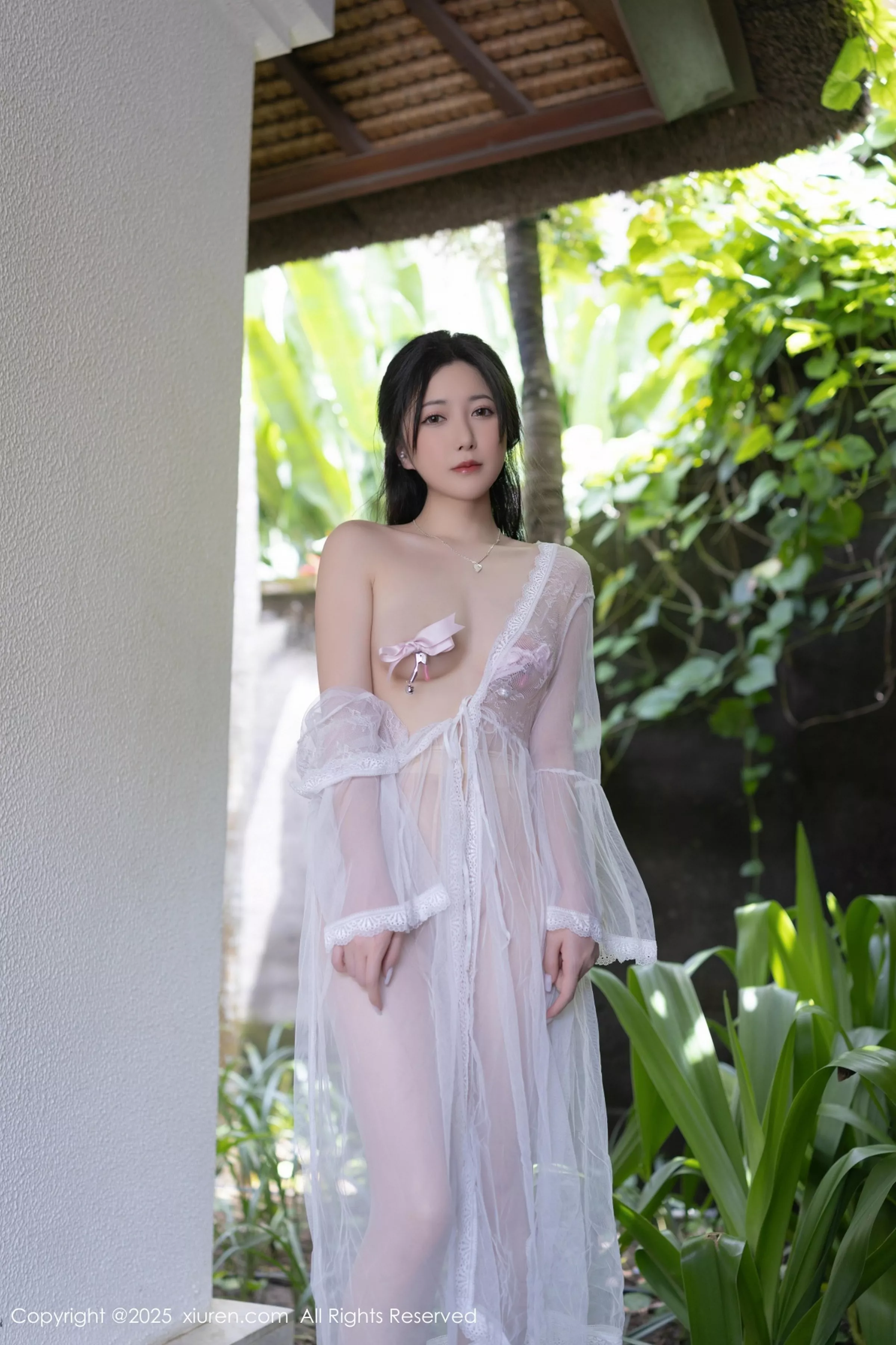 鱼子酱Fish性感白色轻透连衣裙透视秀惹火身材撩人绝美写真 第 20 张