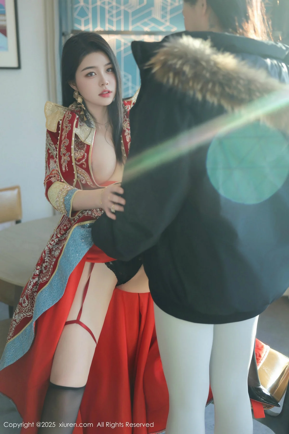 林若凡F性感红色新娘装配黑丝吊袜半脱秀丰腴身材绝美写真 第 24 张