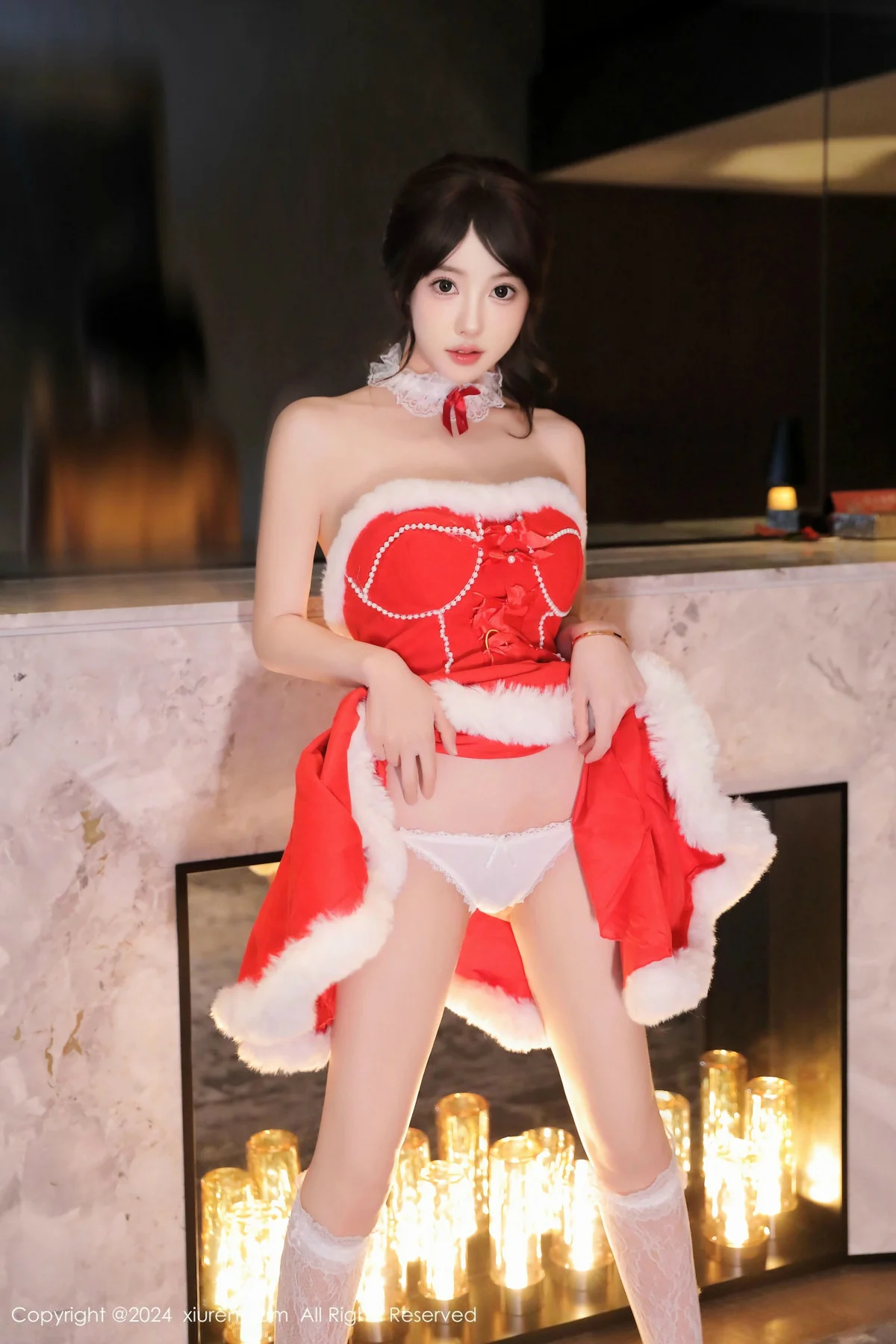 桃妖夭圣诞主题性感红色短裙配白丝袜秀惹火身材绝美写真 第 28 张