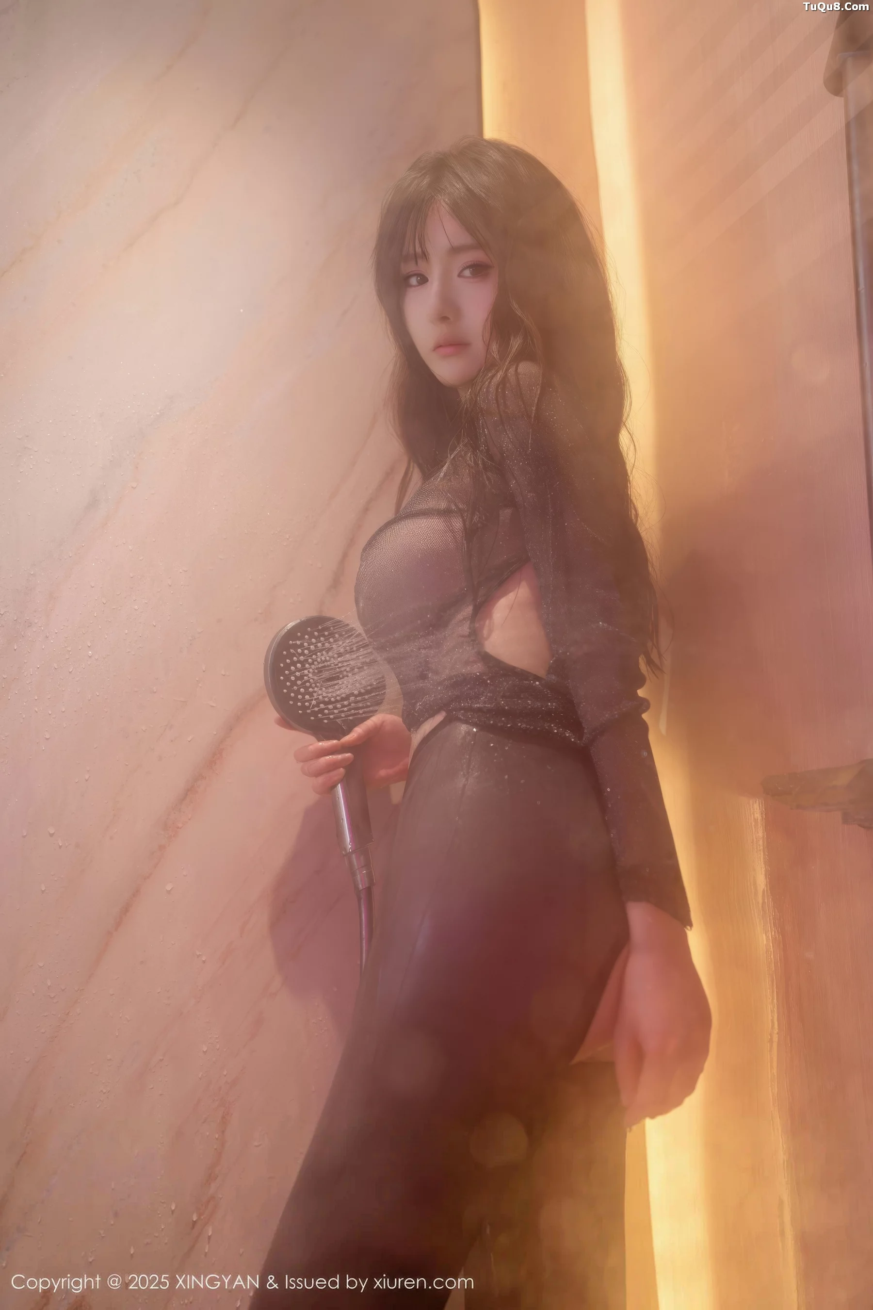 沈南汐RuRu粉色连衣短裙+黑色薄纱服饰秀美腿绝美写真 第 59 张