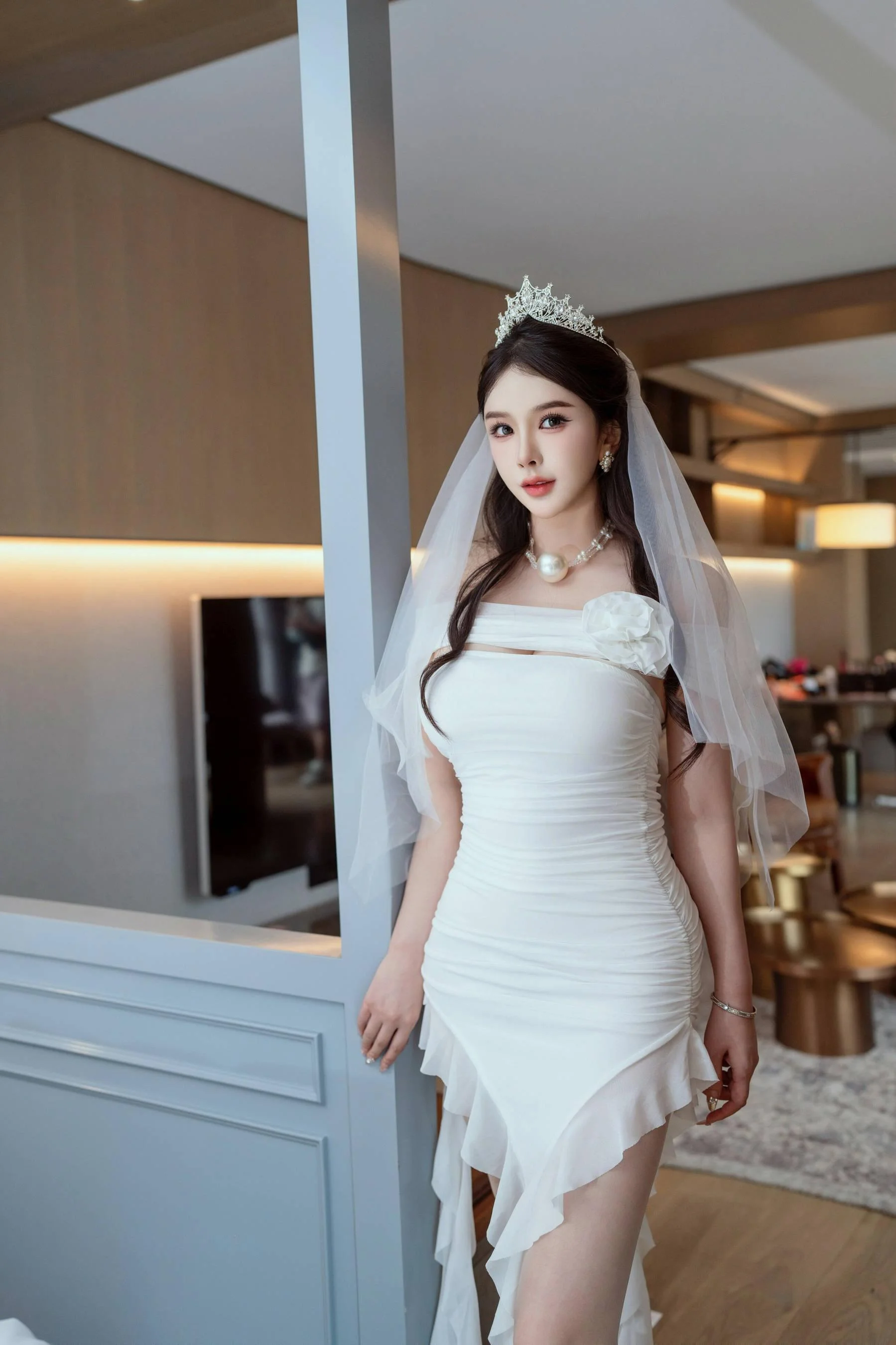 [秀人精选] 李丽莎 诱人私拍福利 在逃公主 第 157 张