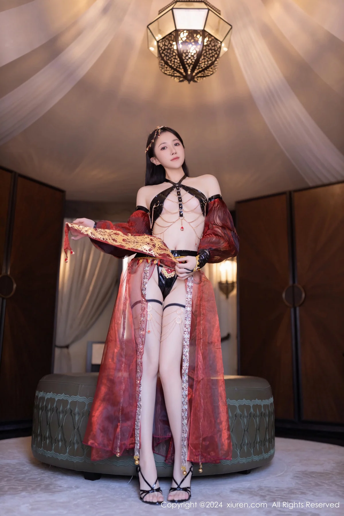 鱼子酱Fish性感舞娘薄纱露黑色情趣内衣秀完美身材绝美写真 第 25 张