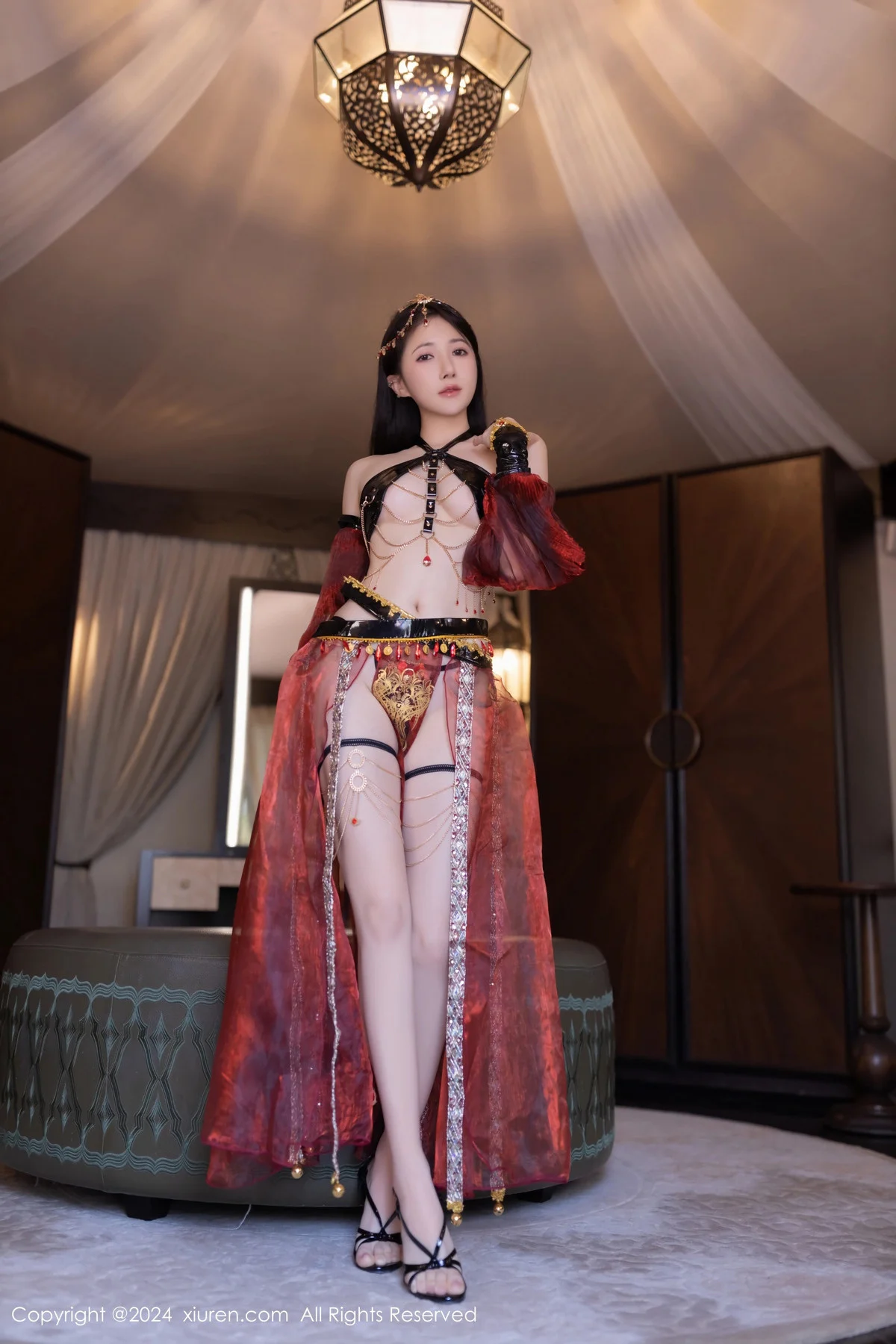 鱼子酱Fish性感舞娘薄纱露黑色情趣内衣秀完美身材绝美写真 第 34 张