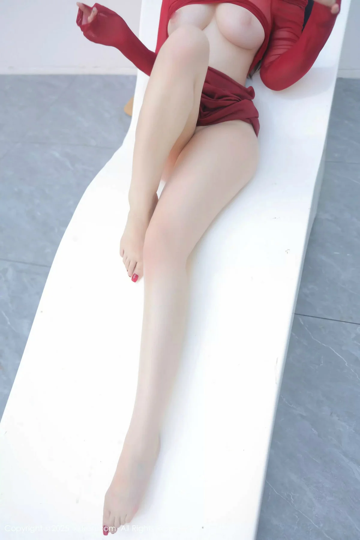 林昔予yorki泳池性感红色连衣裙秀凹凸身材迷人绝美写真 第 127 张