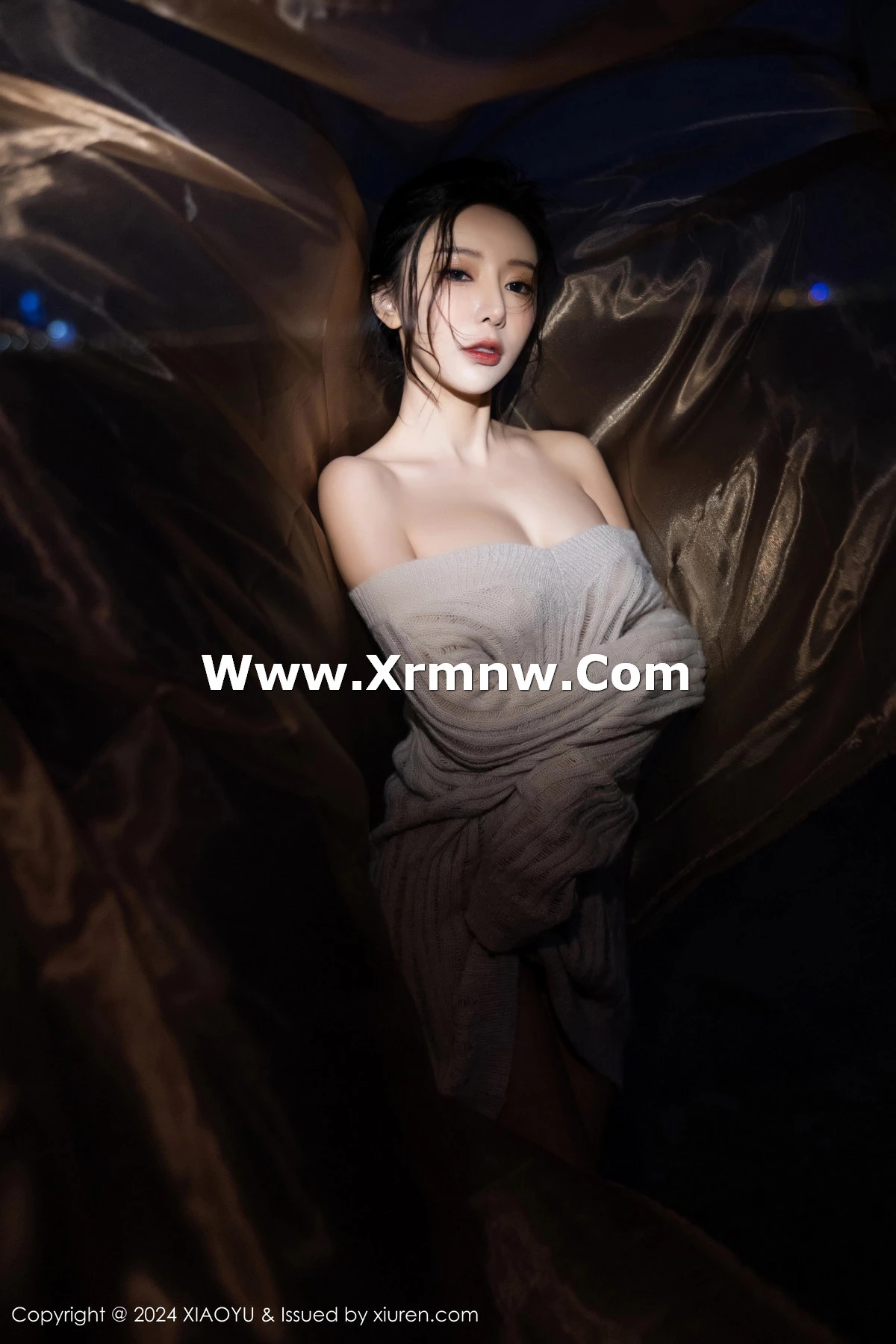 王馨瑶yanni性感黑色情趣内衣配黑丝袜秀完美身材绝美写真 第 44 张