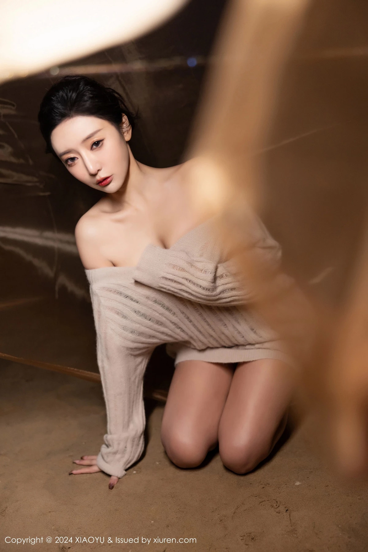 王馨瑶yanni性感黑色情趣内衣配黑丝袜秀完美身材绝美写真 第 51 张