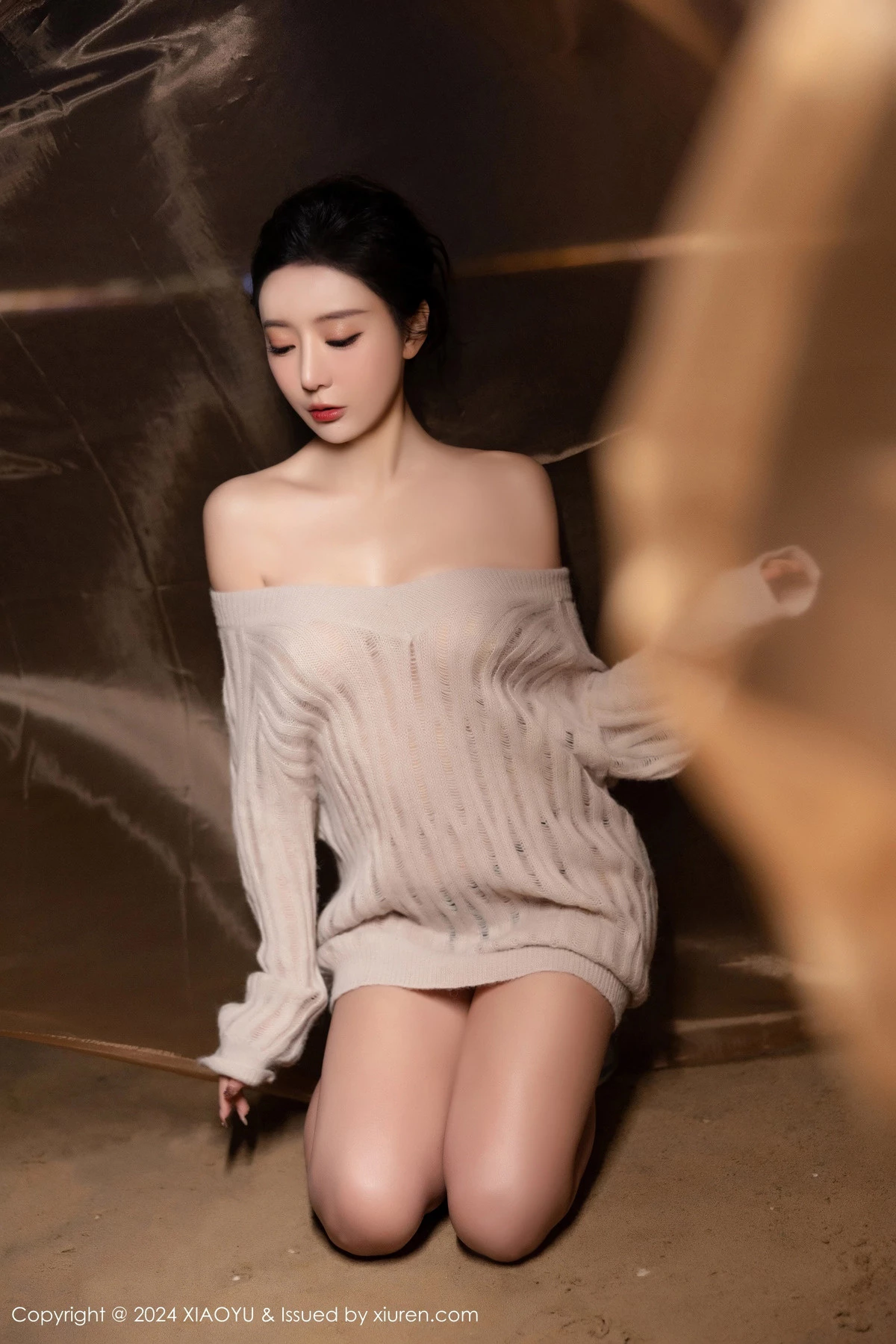王馨瑶yanni性感黑色情趣内衣配黑丝袜秀完美身材绝美写真 第 54 张