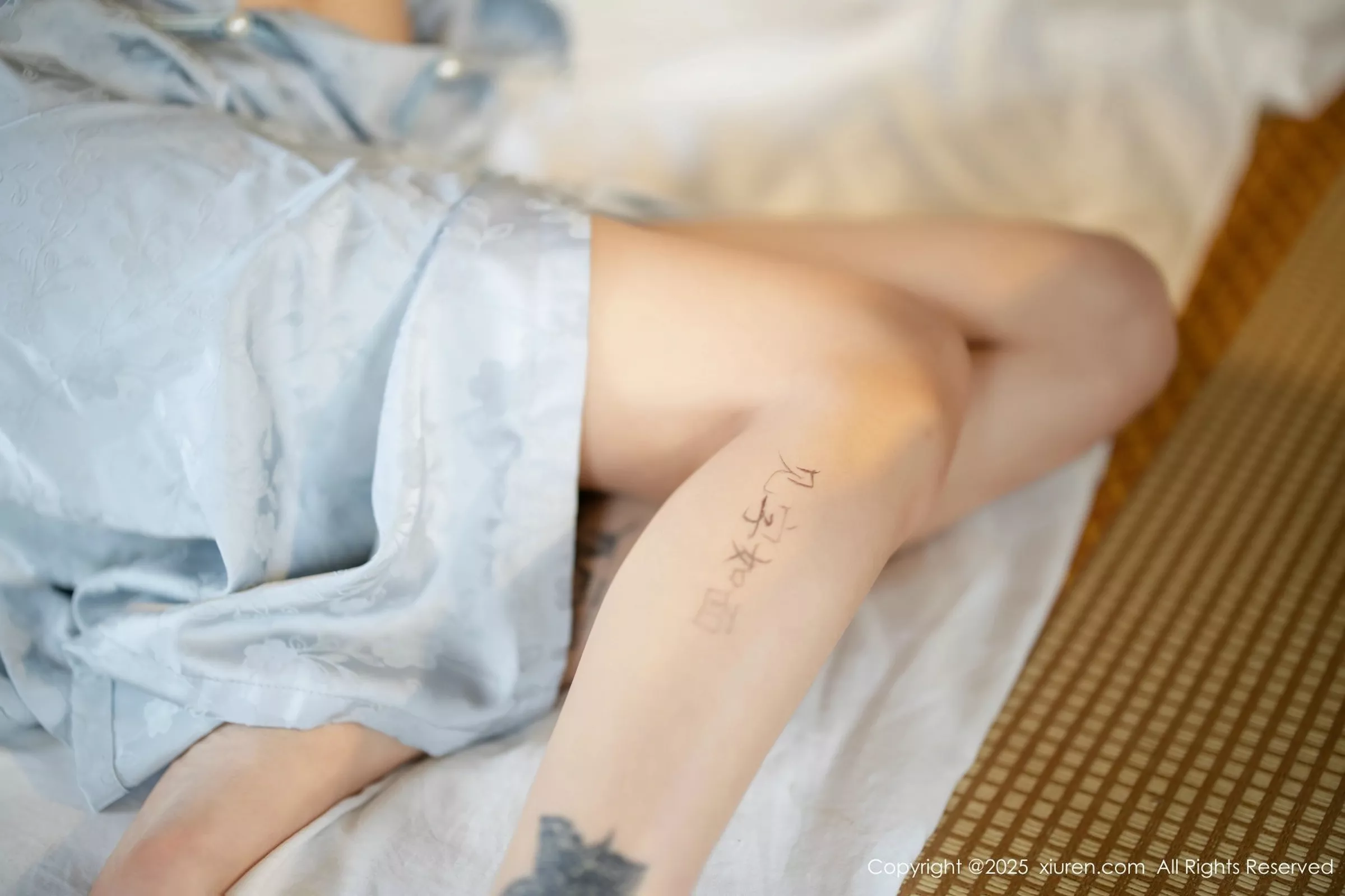 茂木希子日式旗袍露白色内衣配肉丝袜秀完美曲线绝美写真 第 122 张