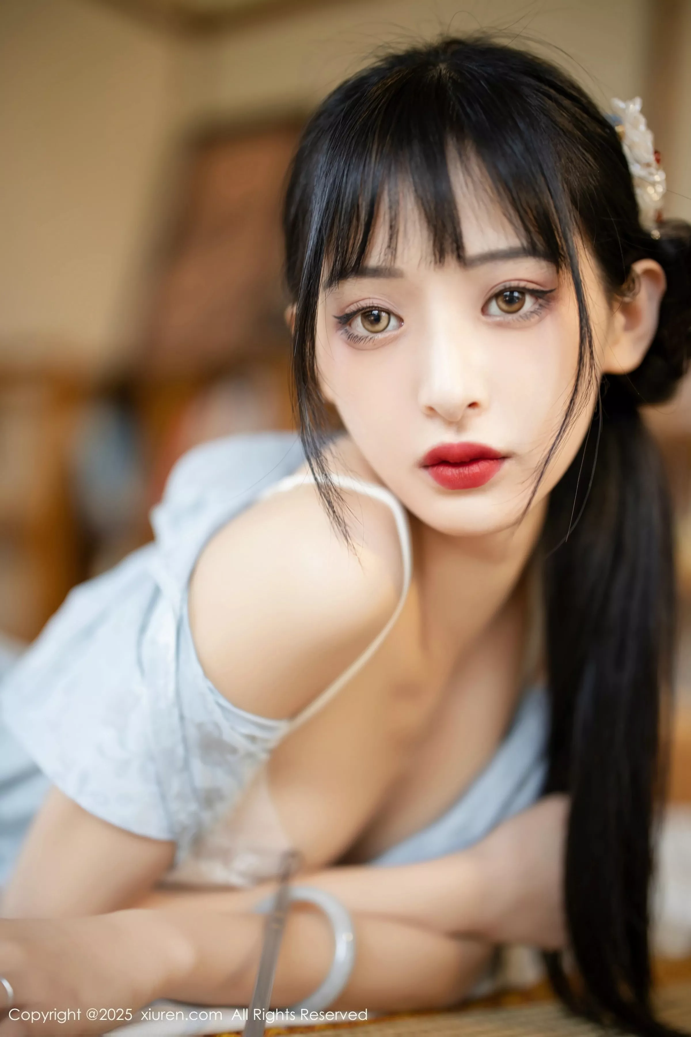 茂木希子日式旗袍露白色内衣配肉丝袜秀完美曲线绝美写真 第 129 张