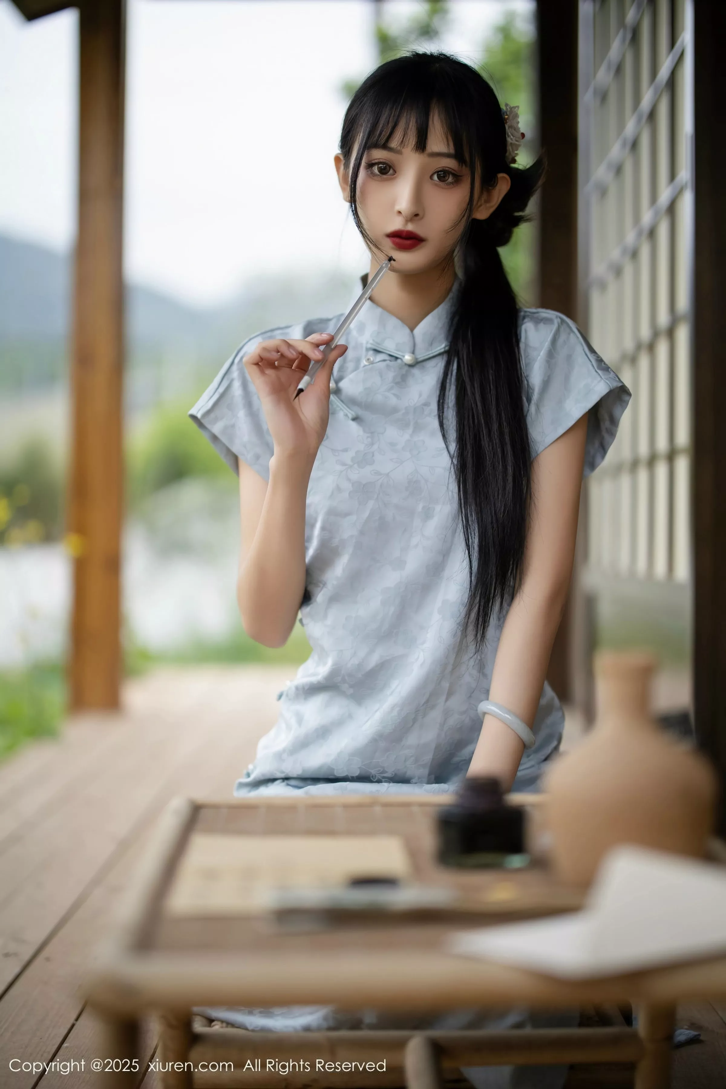 茂木希子日式旗袍露白色内衣配肉丝袜秀完美曲线绝美写真 第 36 张