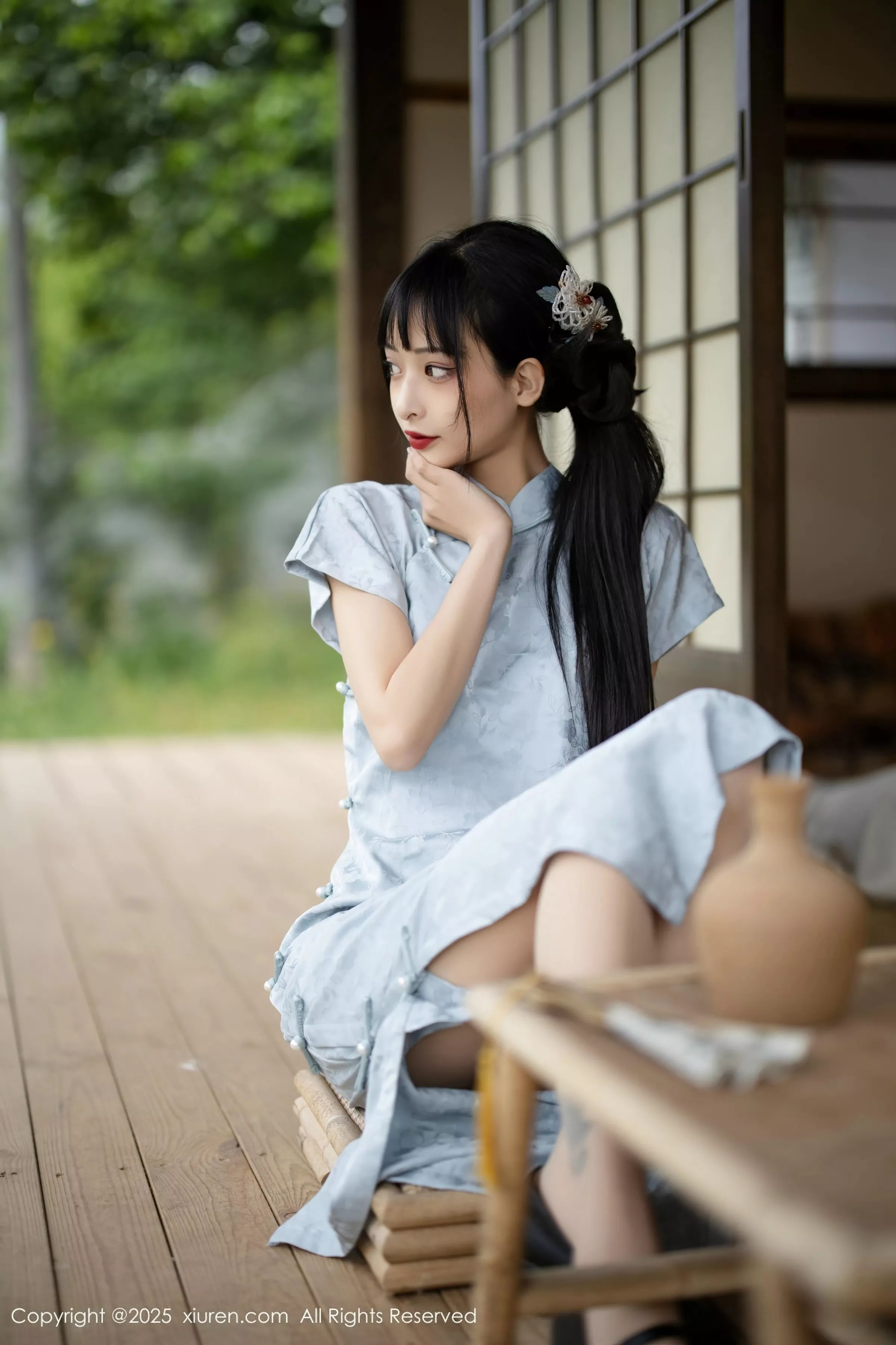 茂木希子日式旗袍露白色内衣配肉丝袜秀完美曲线绝美写真 第 4 张