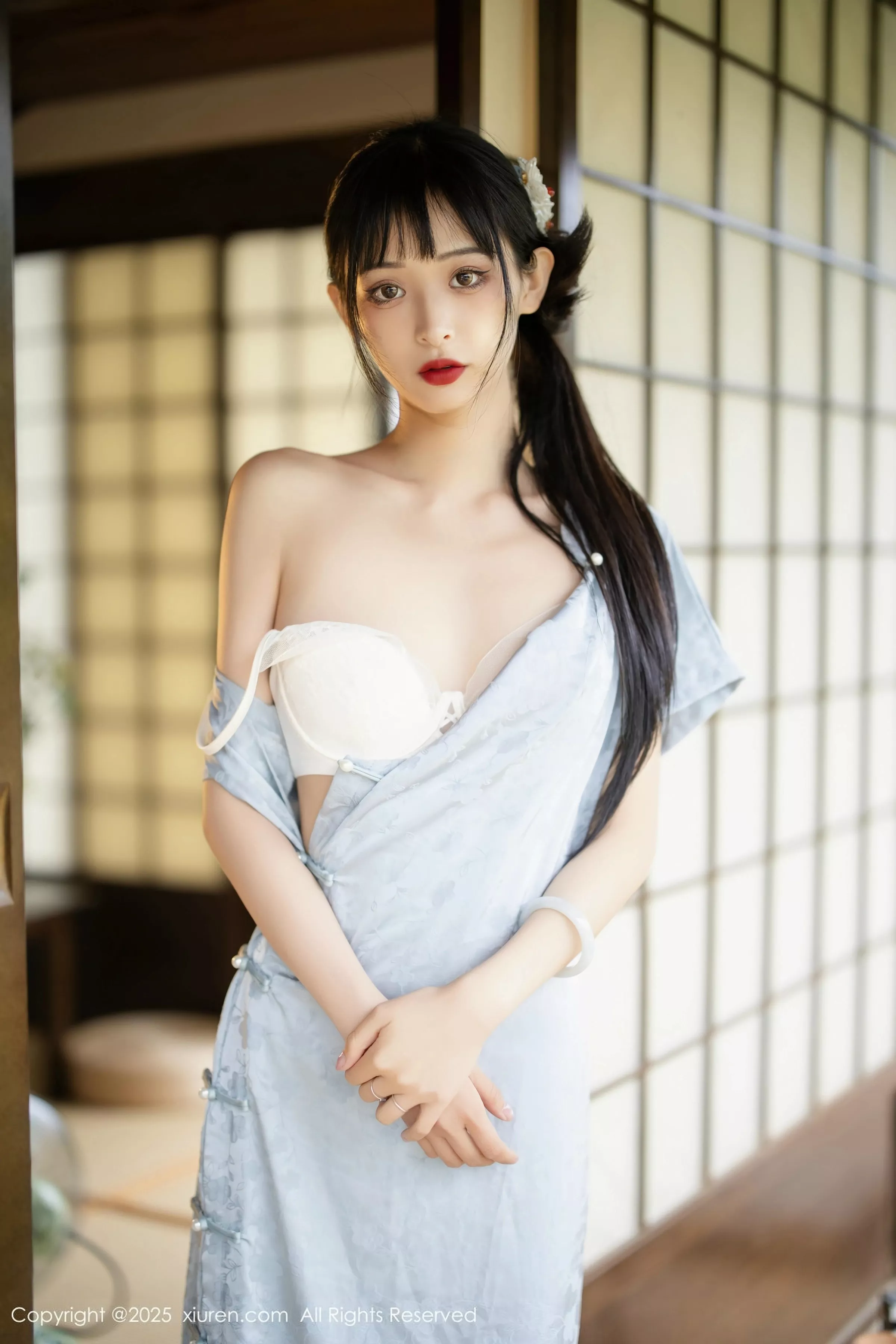 茂木希子日式旗袍露白色内衣配肉丝袜秀完美曲线绝美写真 第 51 张