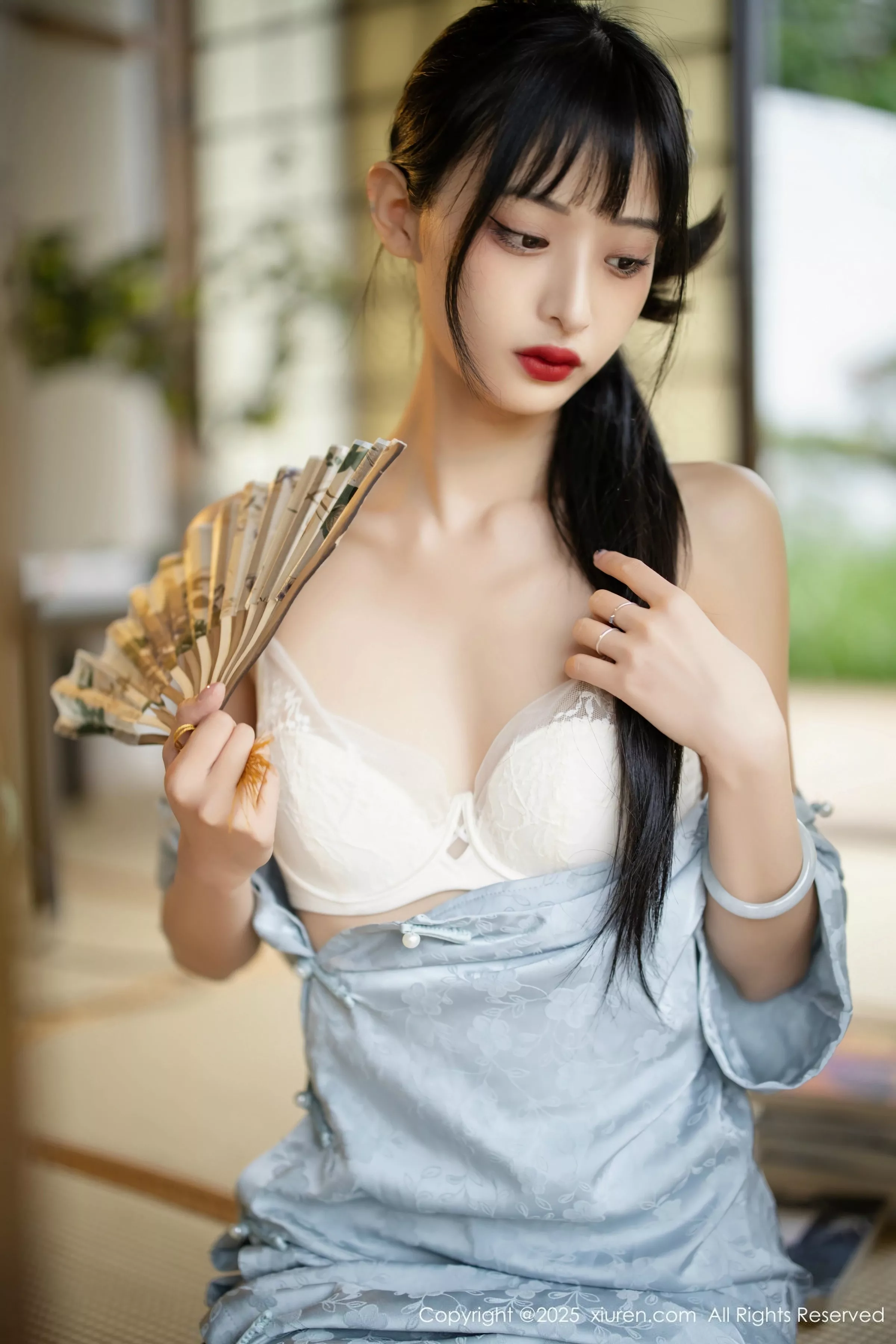 茂木希子日式旗袍露白色内衣配肉丝袜秀完美曲线绝美写真 第 58 张