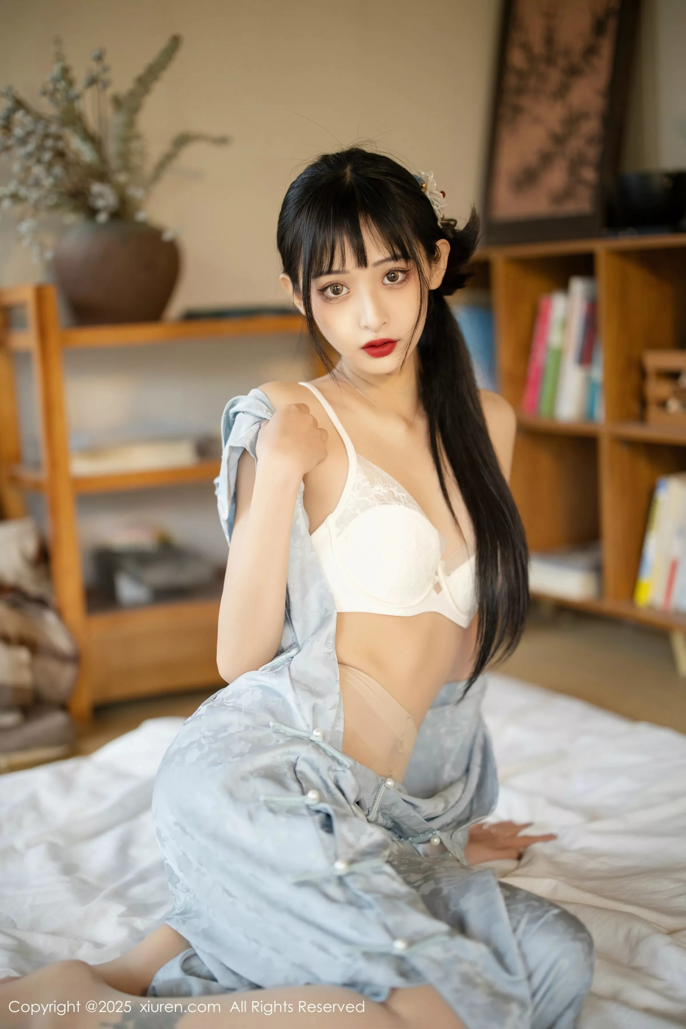 茂木希子日式旗袍露白色内衣配肉丝袜秀完美曲线绝美写真 第 68 张