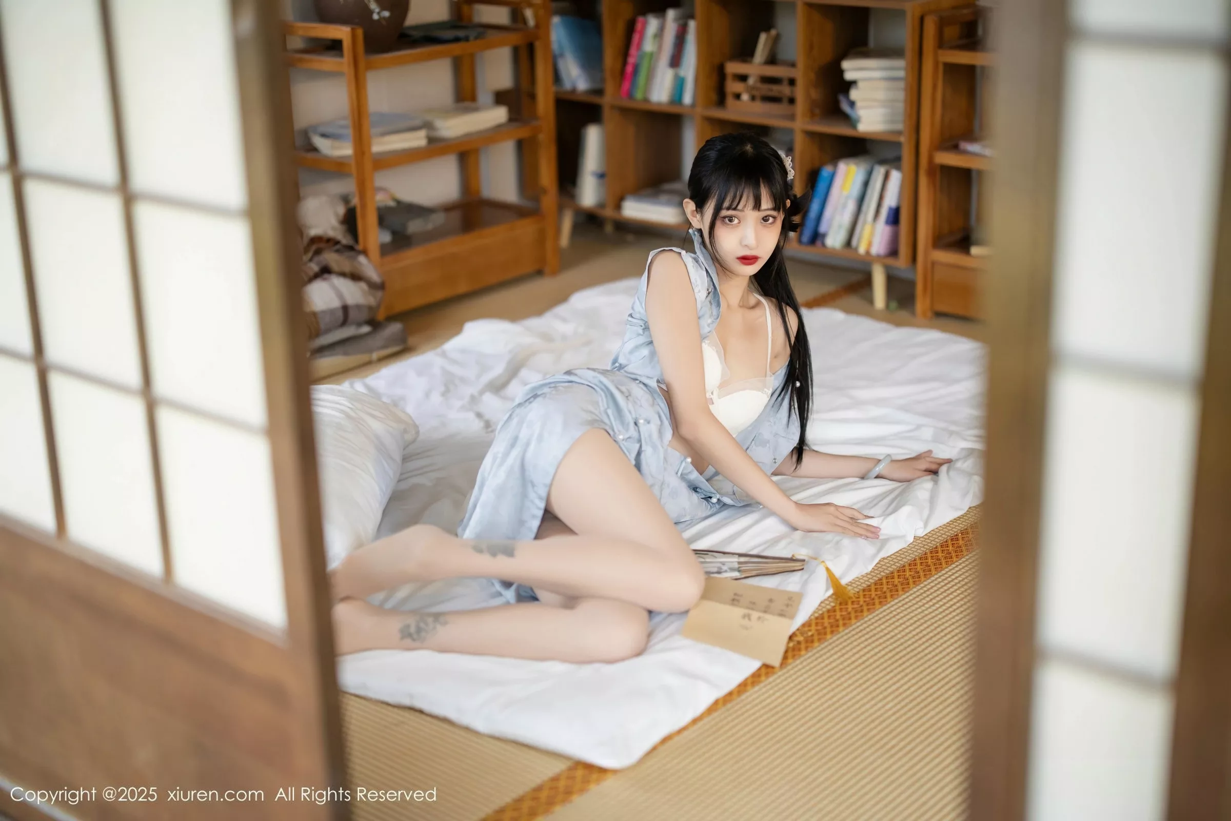 茂木希子日式旗袍露白色内衣配肉丝袜秀完美曲线绝美写真 第 77 张