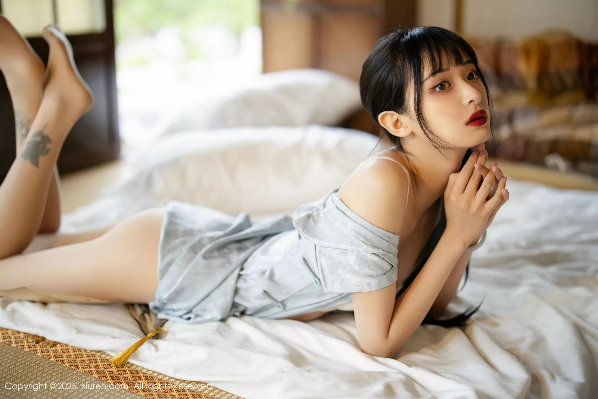 茂木希子日式旗袍露白色内衣配肉丝袜秀完美曲线绝美写真 第 83 张