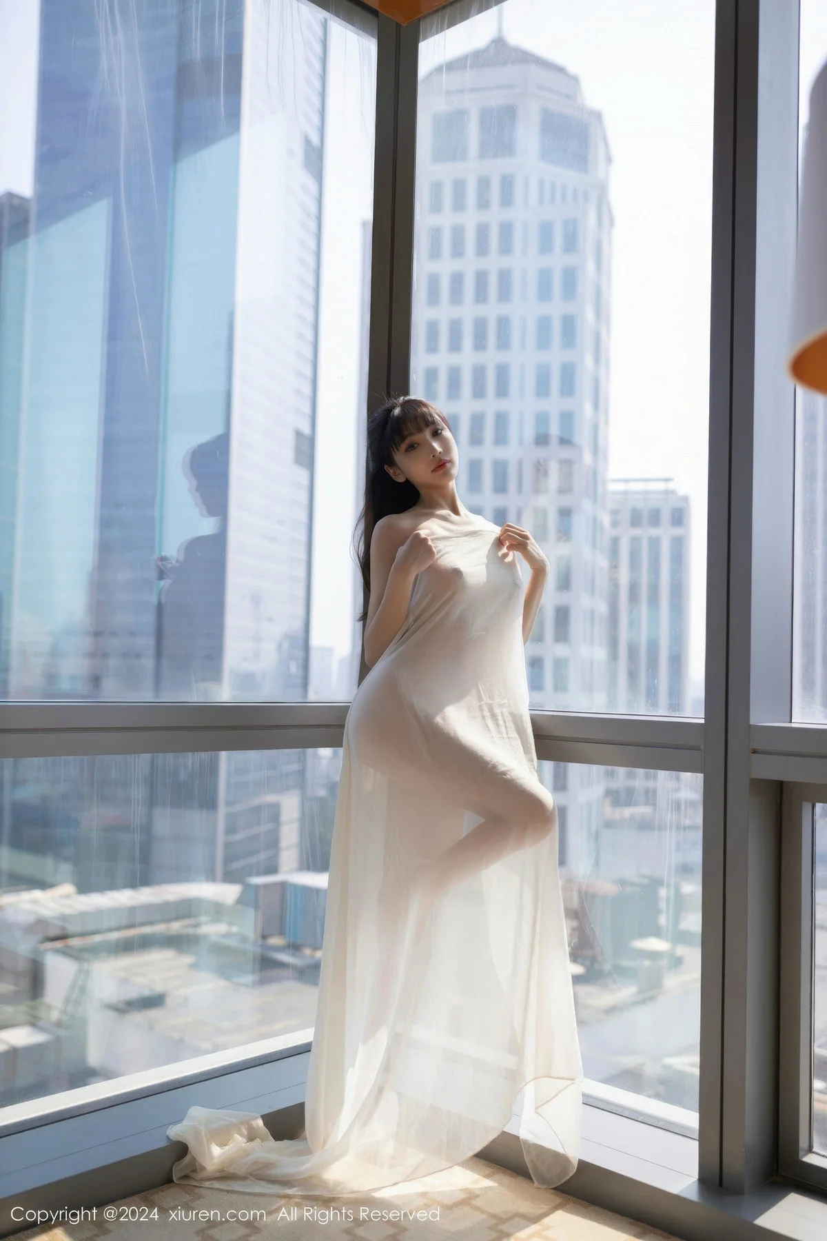 陆萱萱性感白色情趣内衣配白丝吊袜秀曼妙身姿撩人绝美写真 第 83 张