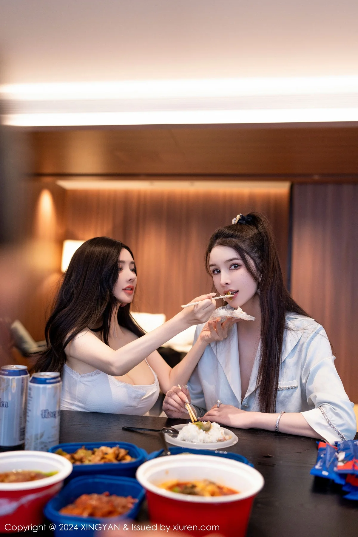 潘思沁＆李丽莎厨房场景性感睡衣系列秀完美身材绝美写真 第 25 张
