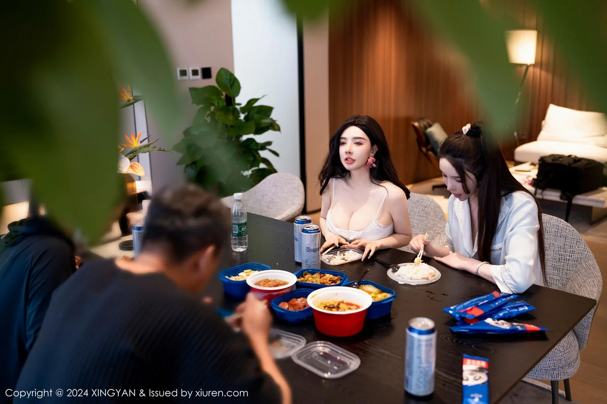 潘思沁＆李丽莎厨房场景性感睡衣系列秀完美身材绝美写真 第 29 张