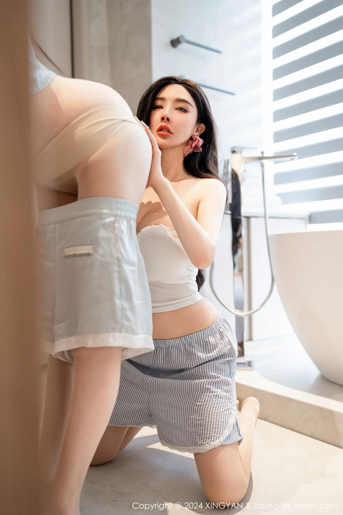 潘思沁＆李丽莎厨房场景性感睡衣系列秀完美身材绝美写真 第 51 张
