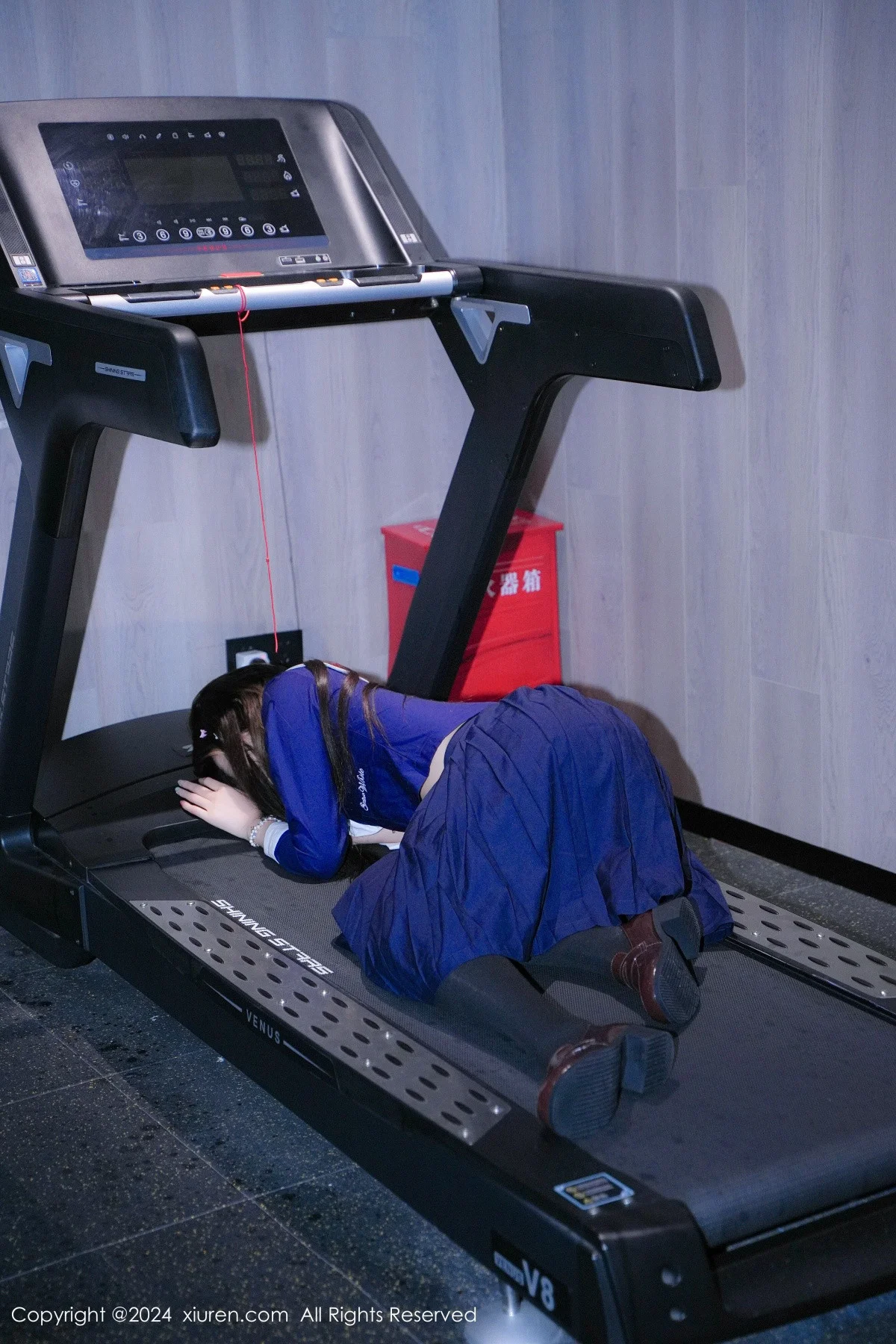 Erikaki性感白色护士制服露粉色蕾丝内衣秀完美身材绝美写真 第 39 张