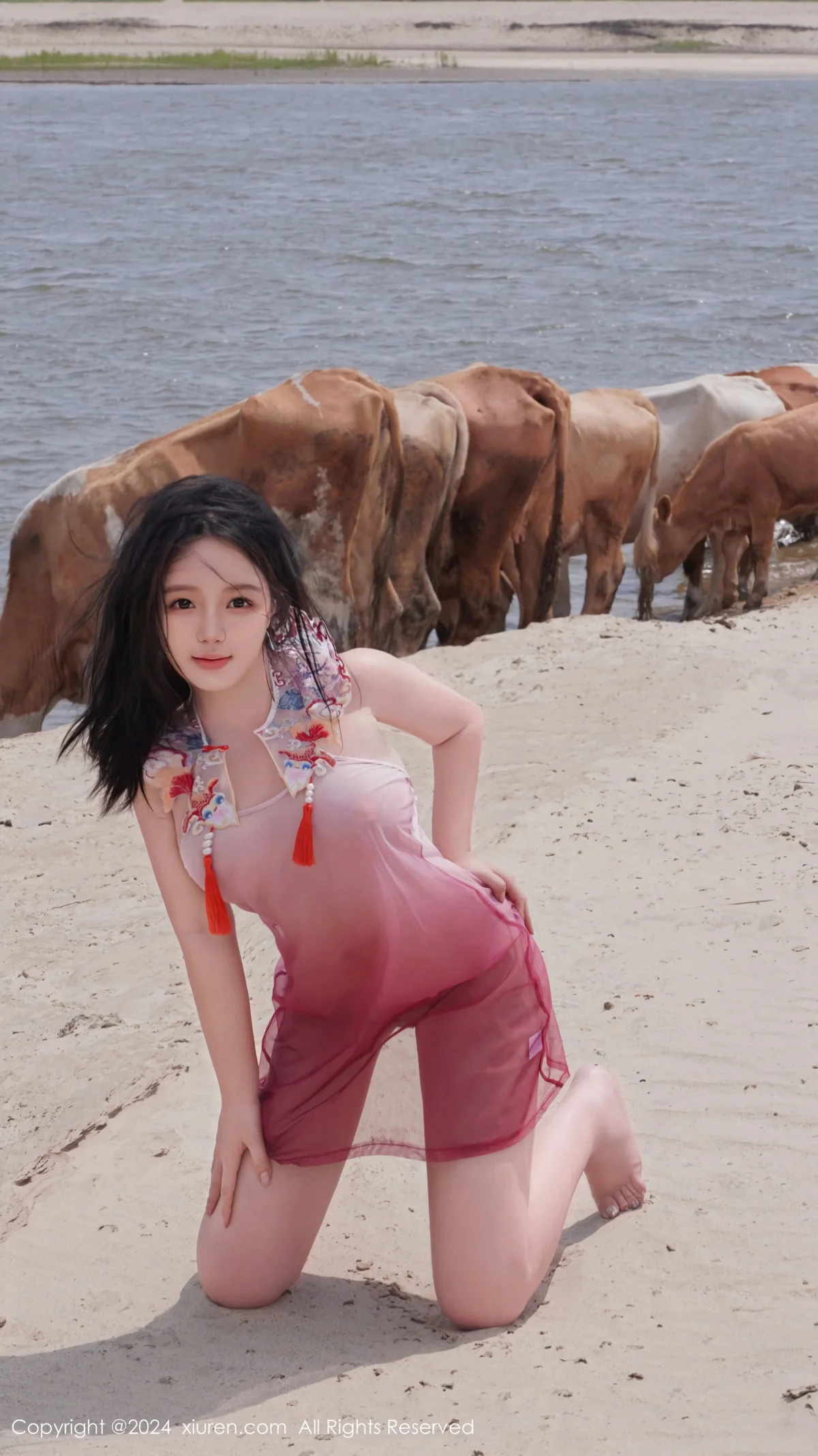 小薯条nienie性感浅红色泳装+浅蓝色吊带秀曼妙身姿绝美写真 第 114 张