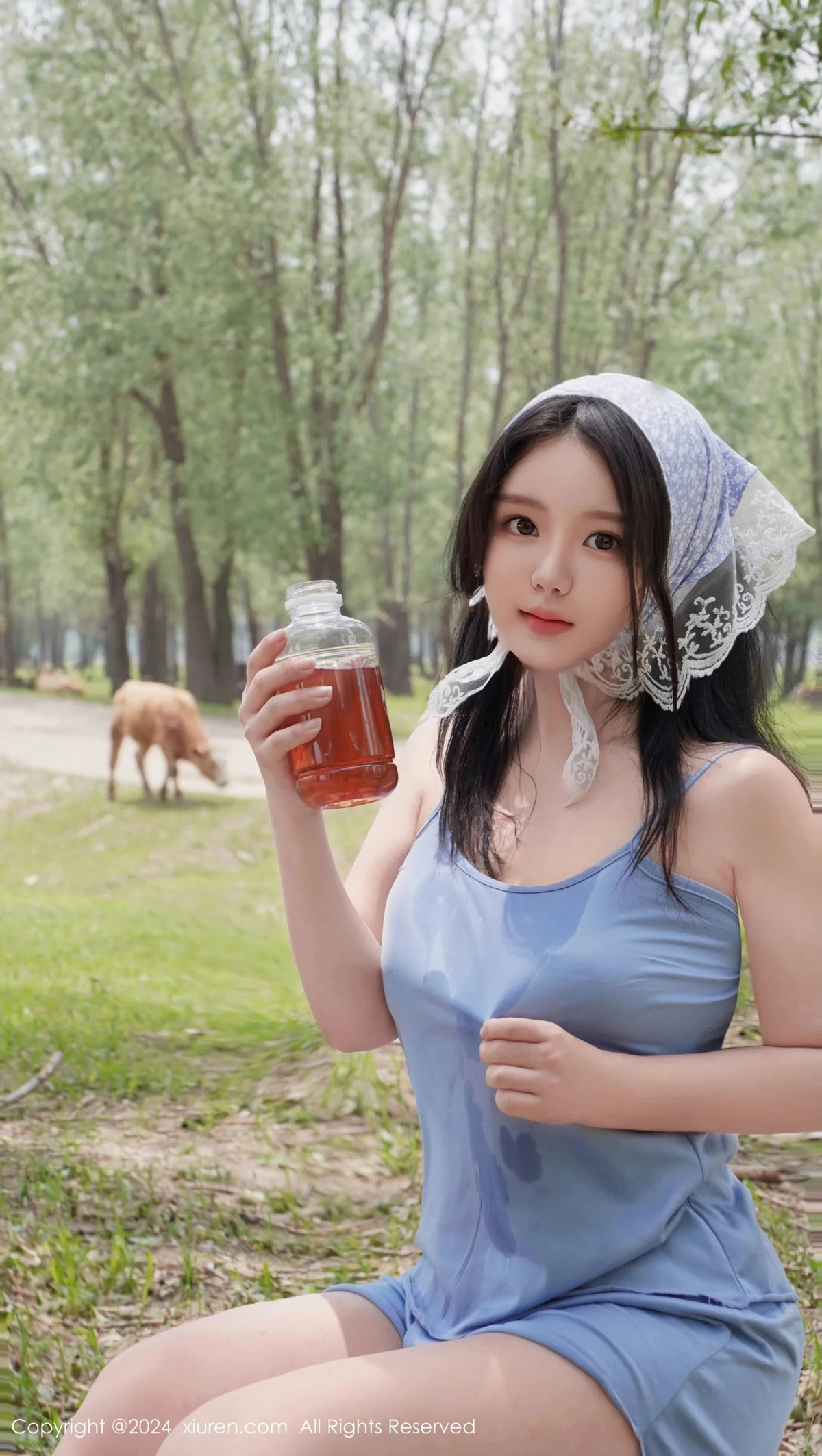 小薯条nienie性感浅红色泳装+浅蓝色吊带秀曼妙身姿绝美写真 第 42 张