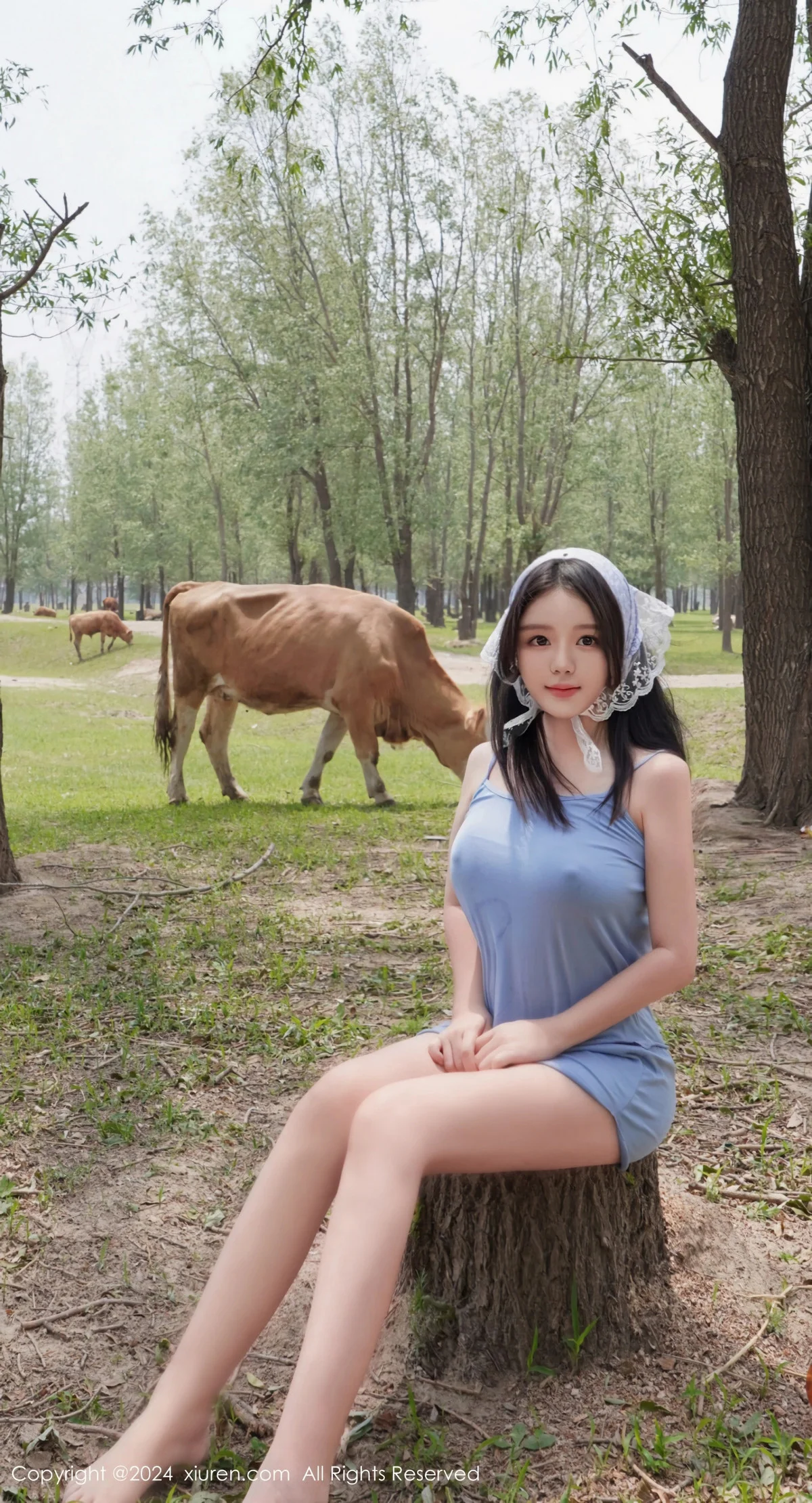 小薯条nienie性感浅红色泳装+浅蓝色吊带秀曼妙身姿绝美写真 第 44 张