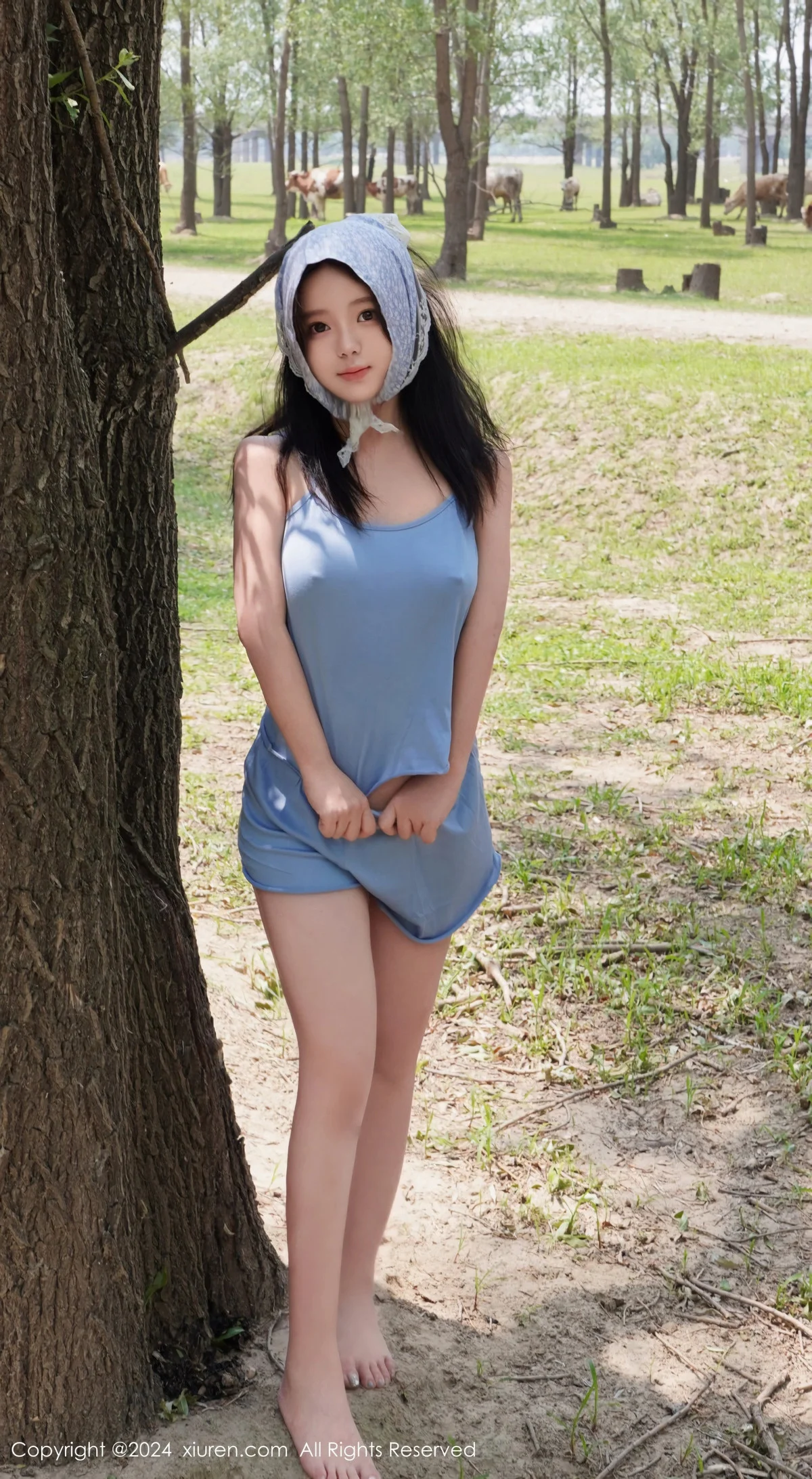 小薯条nienie性感浅红色泳装+浅蓝色吊带秀曼妙身姿绝美写真 第 70 张