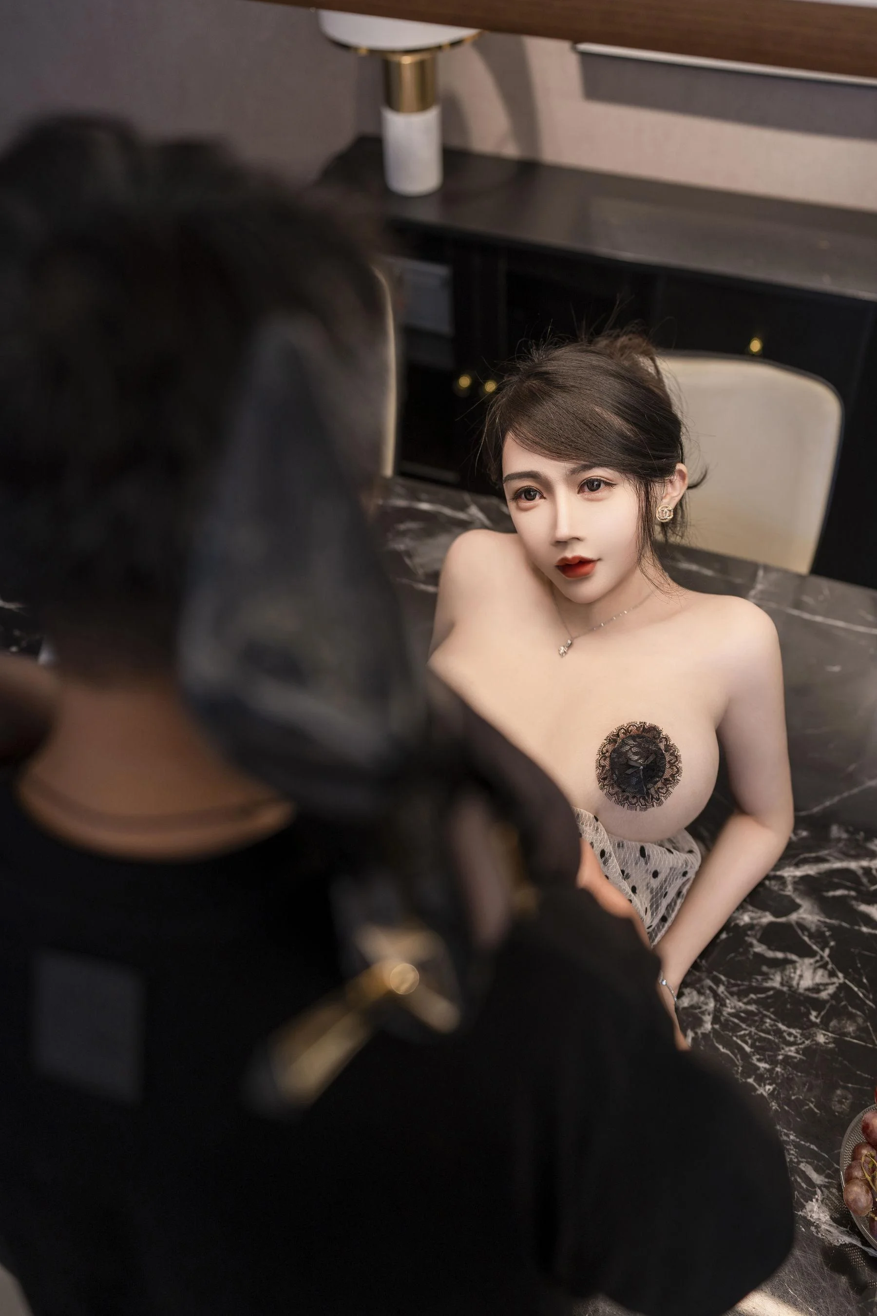 [秀人付费] 李若汐 诱人私拍福利 厨房女仆 第 105 张