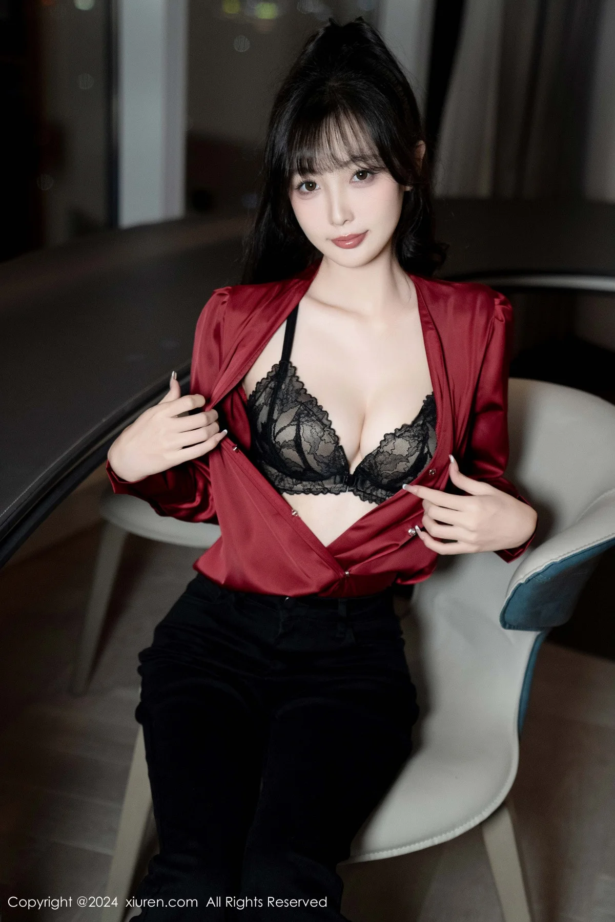 林星阑私房性感黑色蕾丝内衣配开档黑丝秀曼妙身姿绝美写真 第 1 张