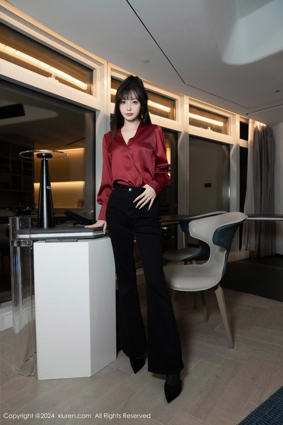 林星阑私房性感黑色蕾丝内衣配开档黑丝秀曼妙身姿绝美写真 第 7 张