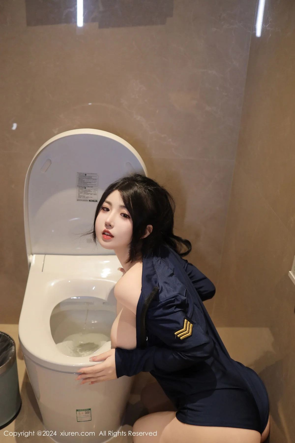 陈小花卫生间性感Cosplay装扮黑色服饰秀曼妙身姿绝美写真 第 56 张