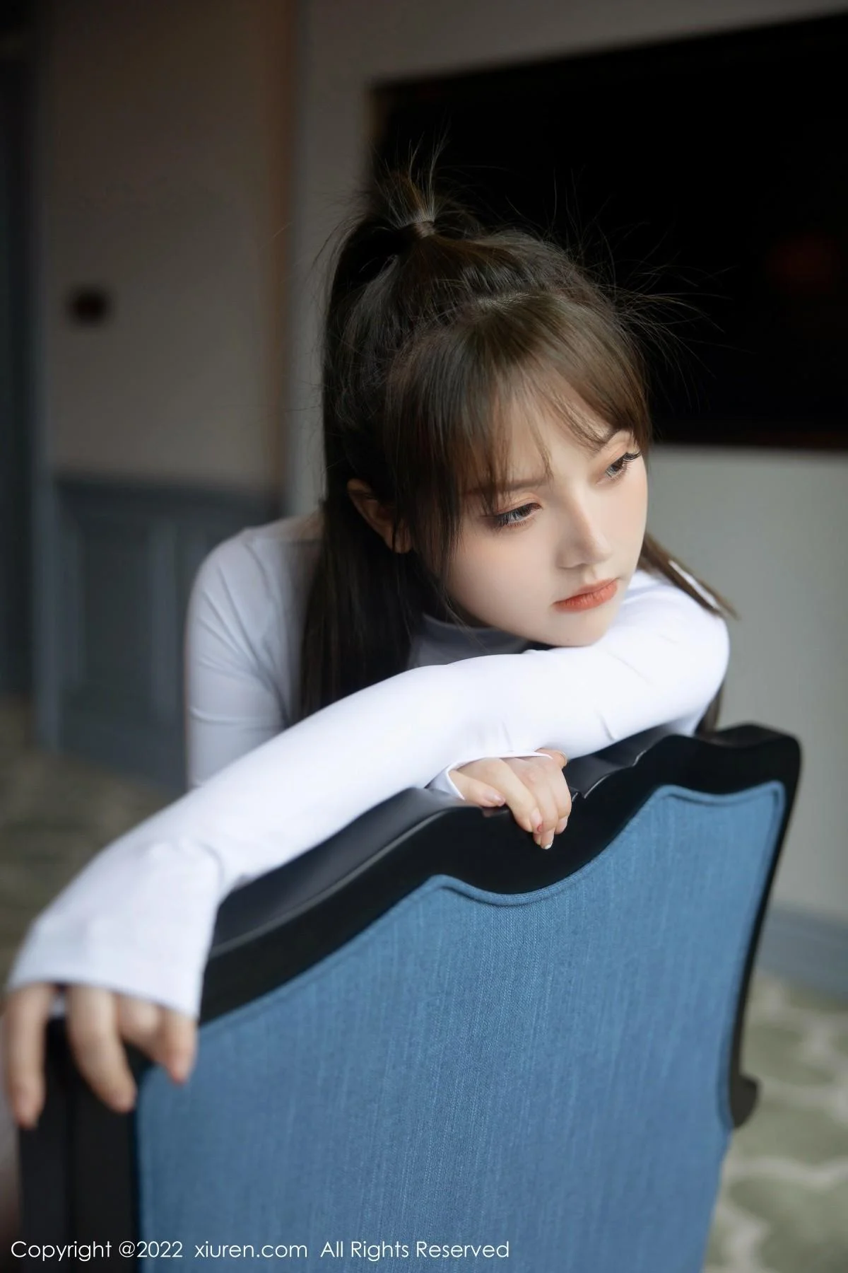 豆瓣酱私房性感白色轻透服饰配白丝袜秀丰满身材绝美写真 第 29 张