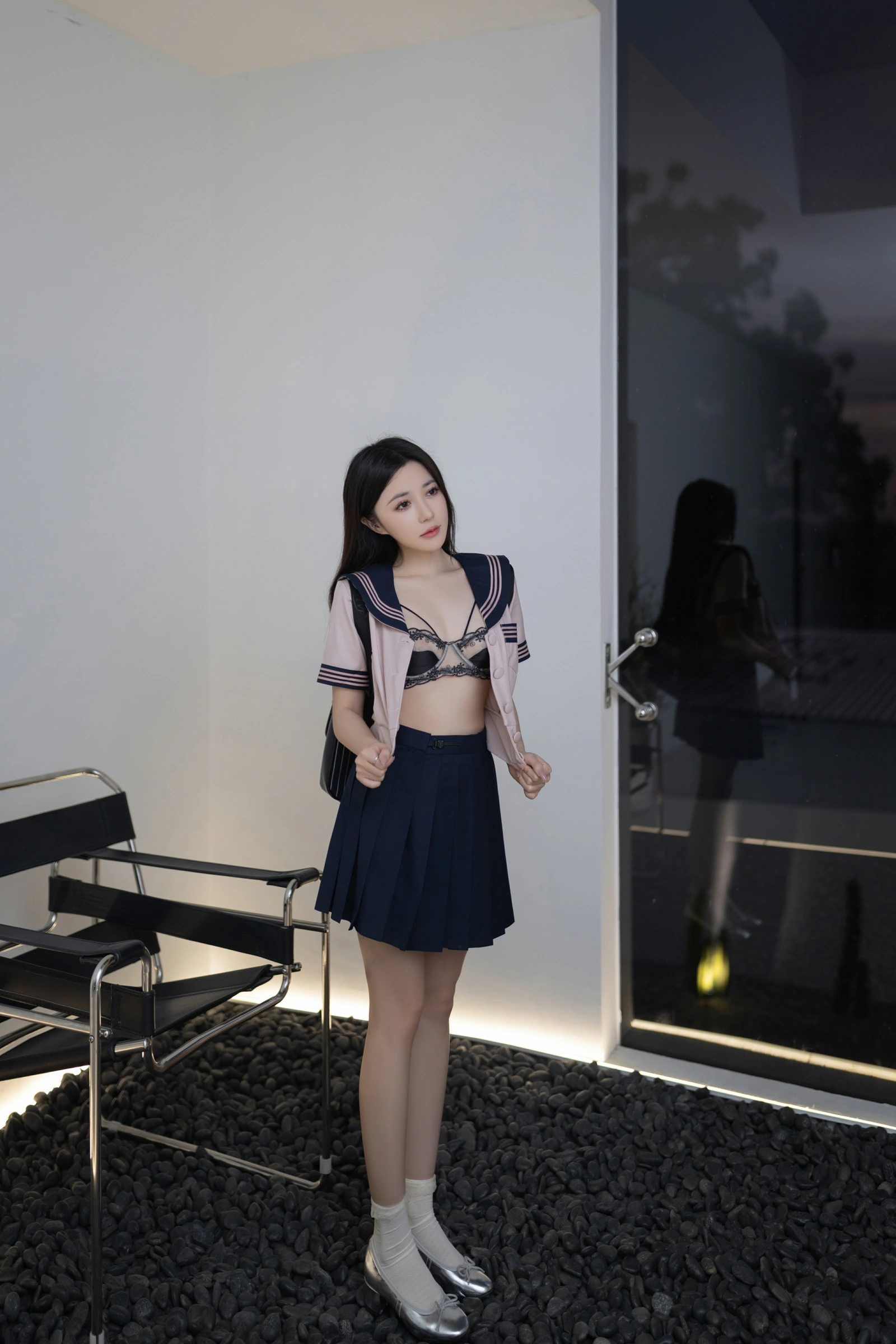 [秀人付费] 鱼子酱Fish 诱人私拍福利 JK写真 第 43 张