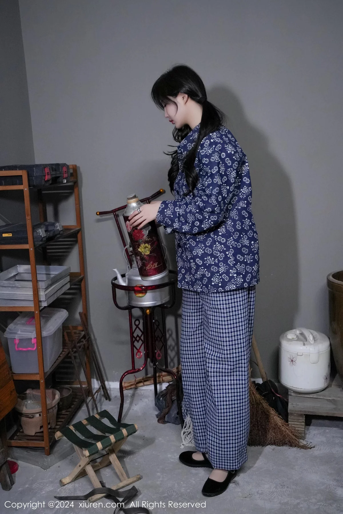 Carol周妍希宿舍拍摄私房床上超薄肉丝秀翘臀美腿绝美写真 第 7 张