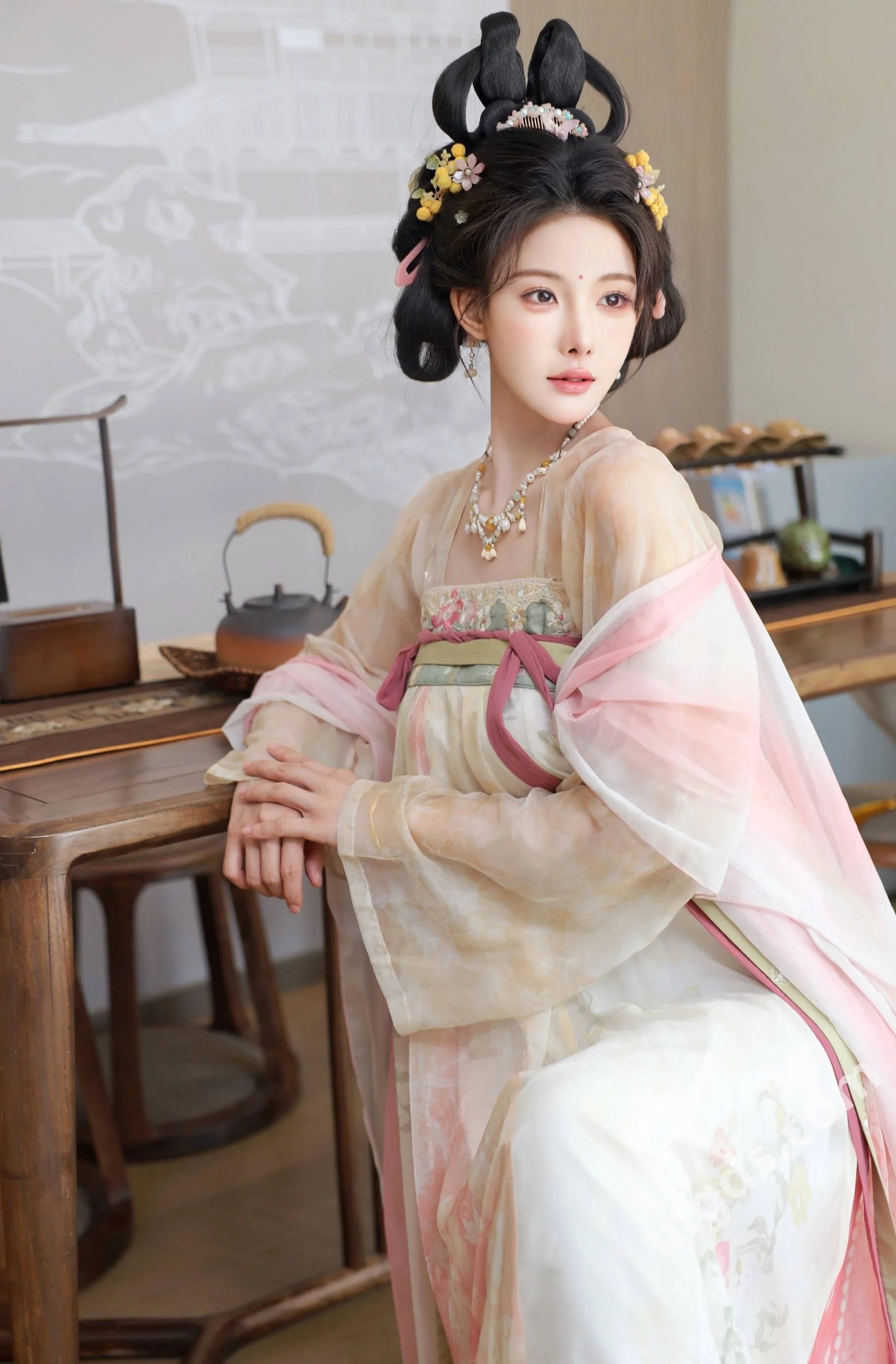 [秀人精选] 梨霜儿 诱人私拍福利 梦回大唐 第 118 张