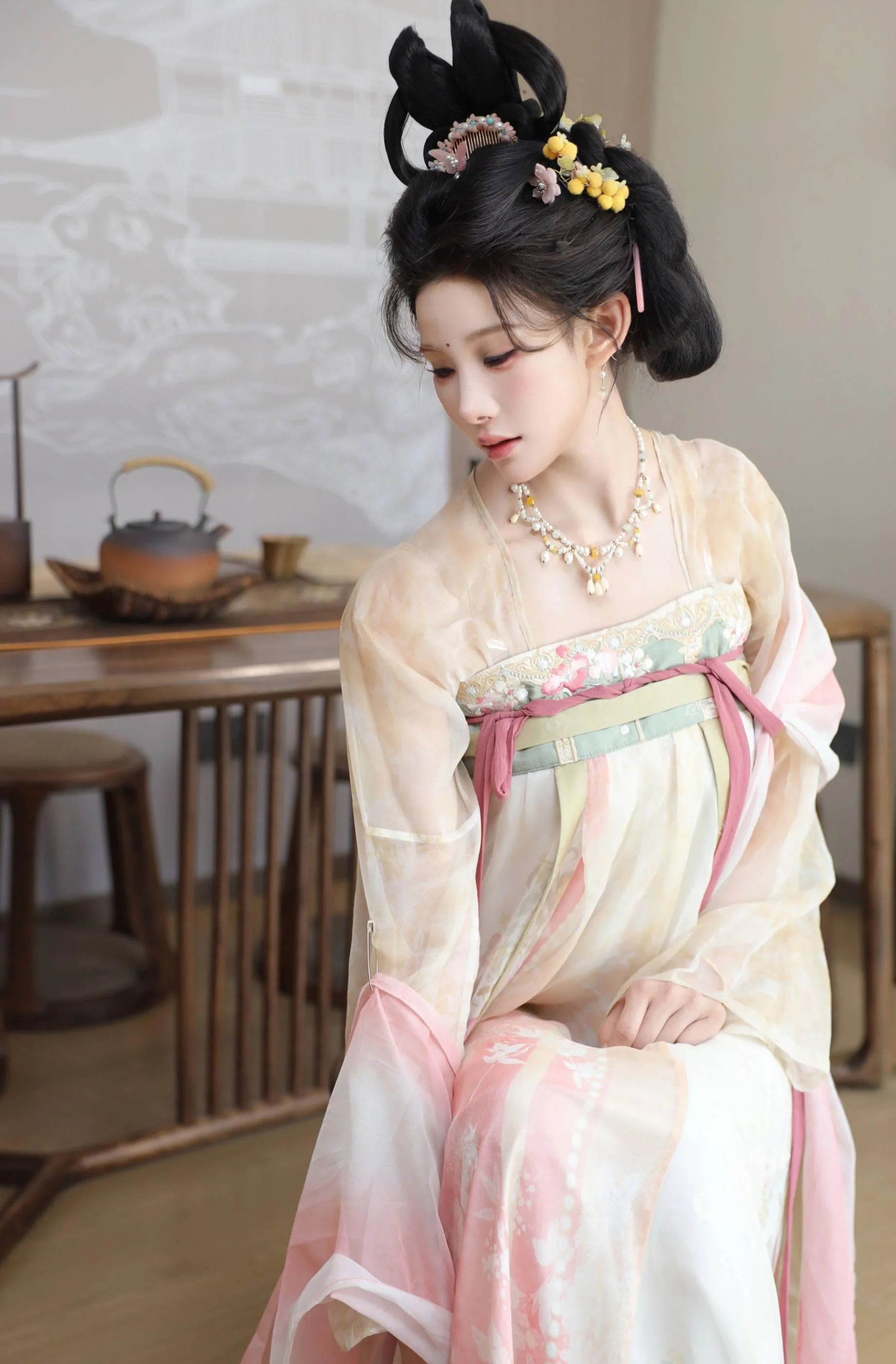 [秀人精选] 梨霜儿 诱人私拍福利 梦回大唐 第 124 张