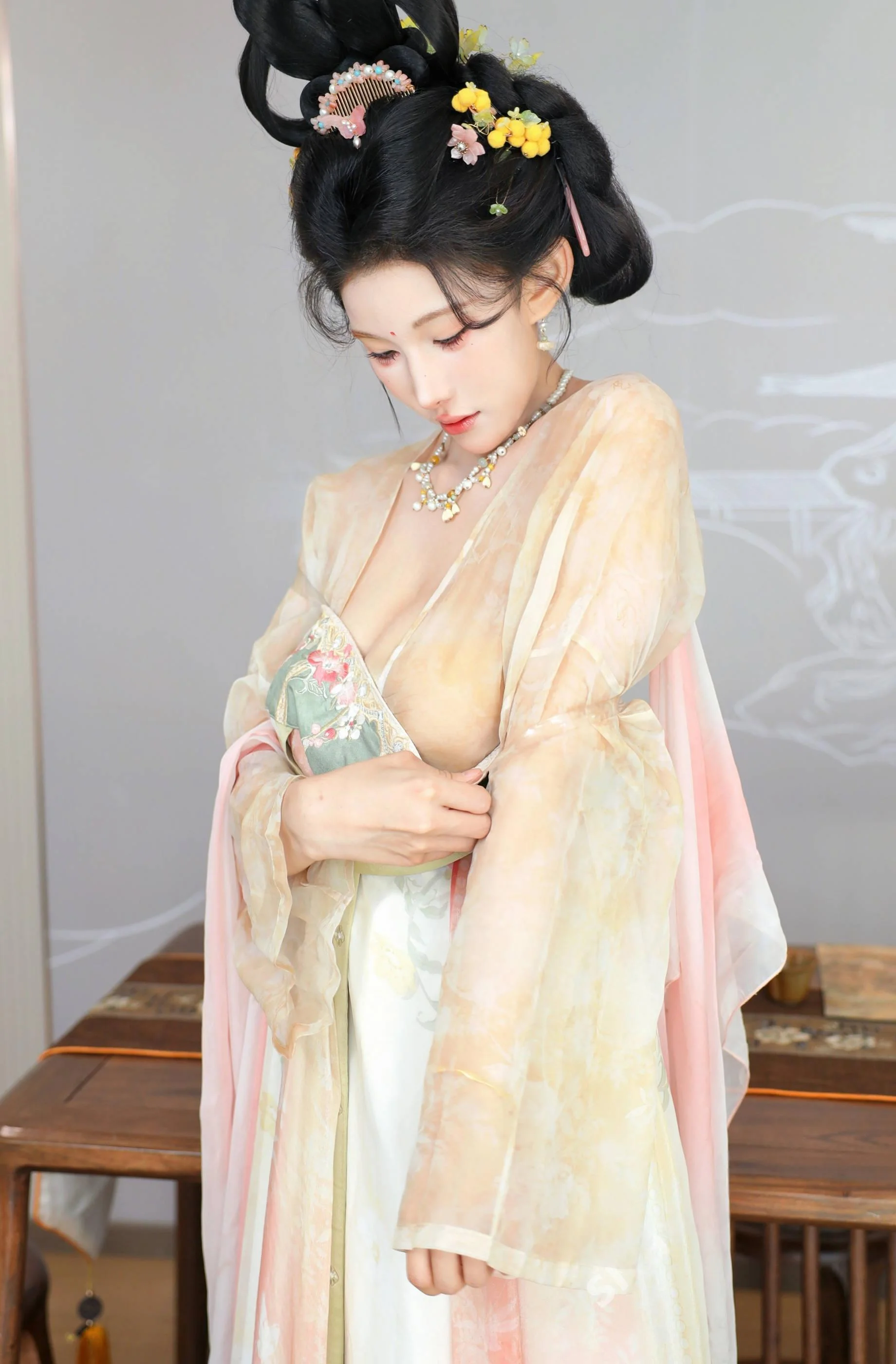 [秀人精选] 梨霜儿 诱人私拍福利 梦回大唐 第 43 张